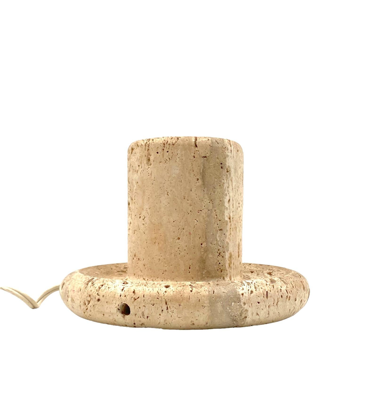 Late 20th Century Brutalist travertine table lamp, Italy, 1970s