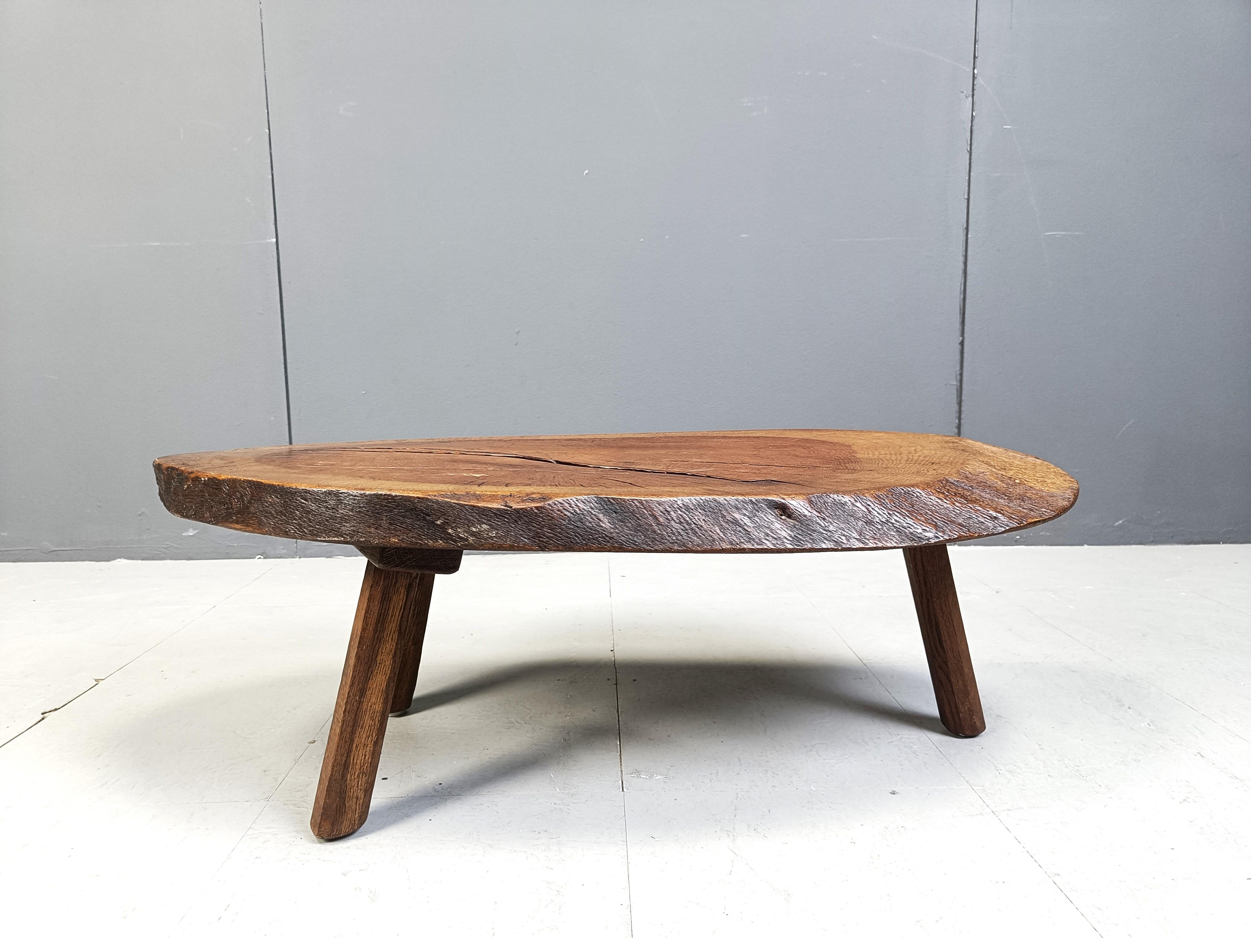 Belgian Brutalist tripod tree root coffee table, 1970s For Sale