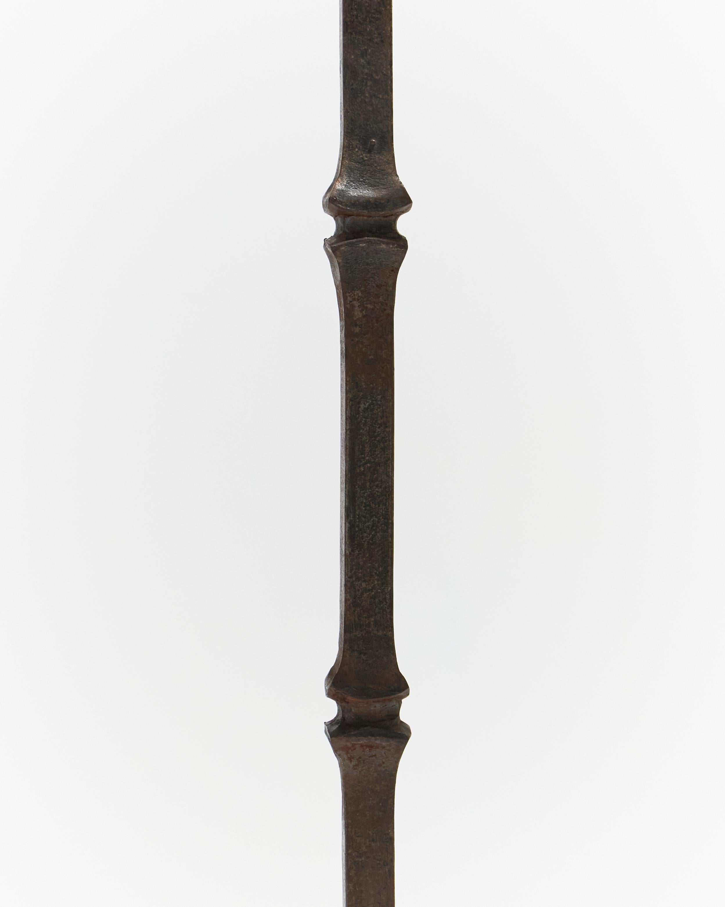 20th Century BRUTALIST TRIPOD WROUGHT IRON FLOOR LAMP, 1950s