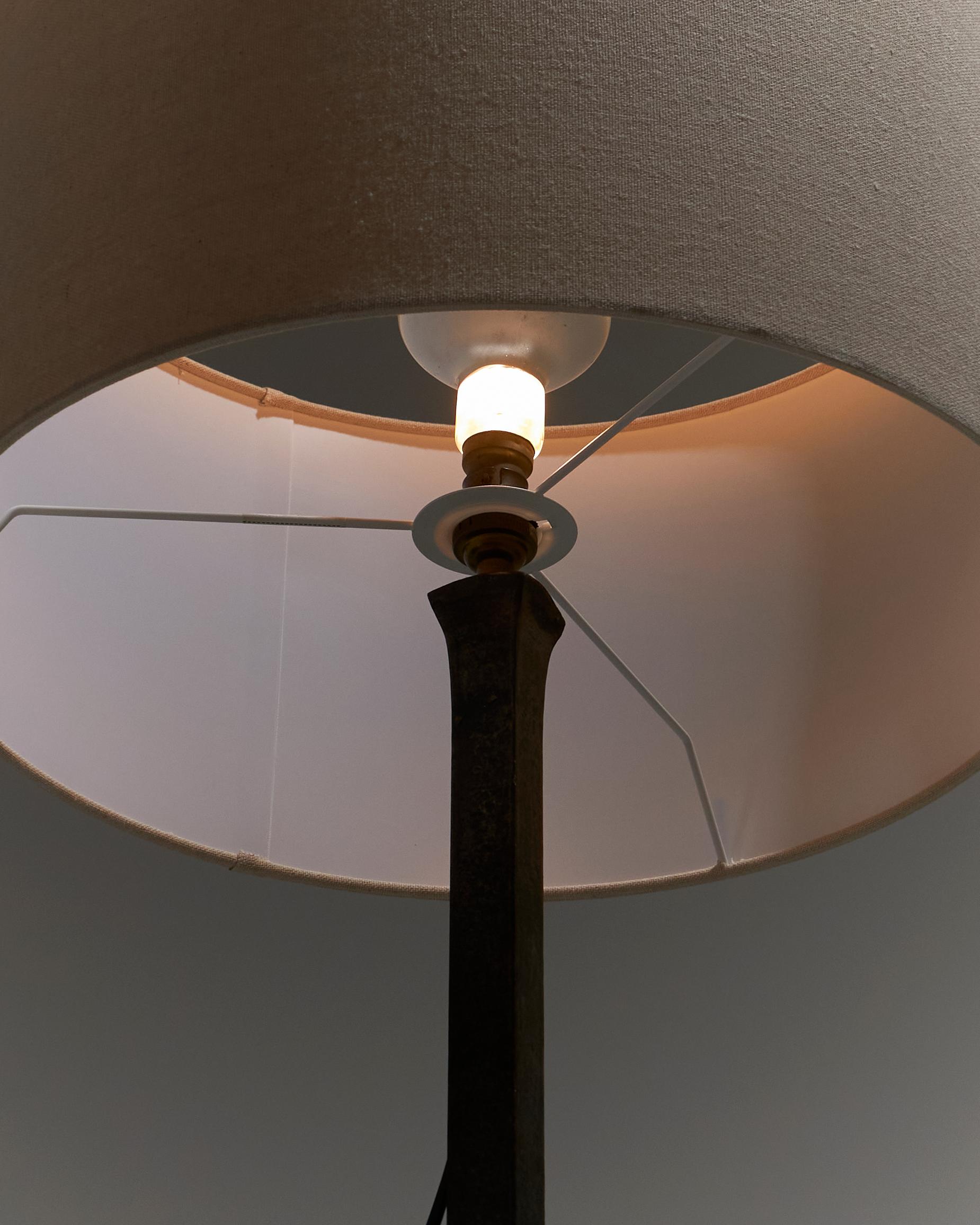BRUTALIST TRIPOD WROUGHT IRON FLOOR LAMP, 1950s 4