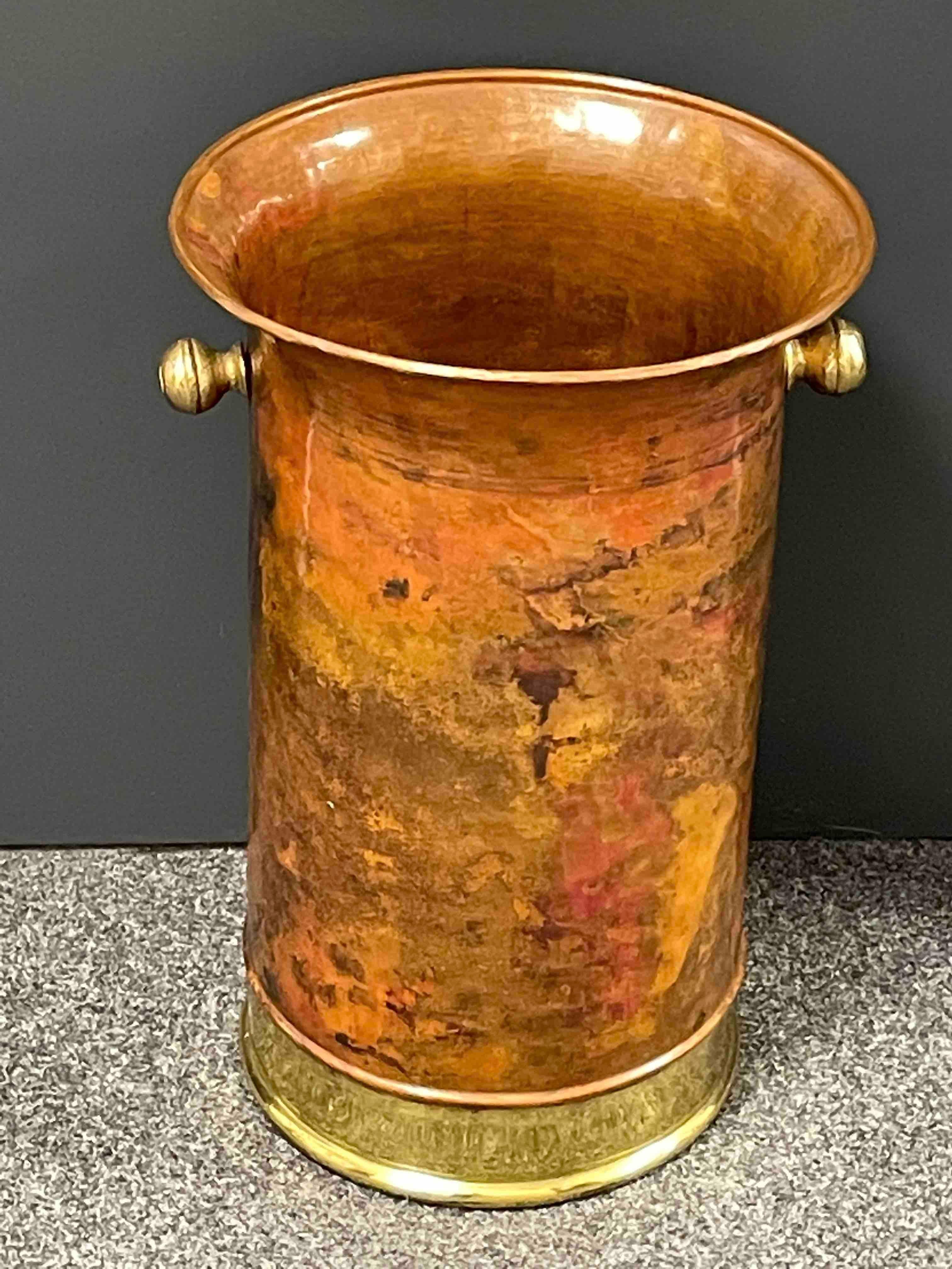 Beautiful Italian Catchall or trash can. Perfect for your office or also to use as an umbrella or walking stick stand. The piece is in good used vintage condition with patina. The patina only adds to its beauty. Found at an estate sale in Nuremberg,