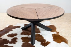 Brutalist vintage design by Martin Visser Tripod Dining table in walnut and oak