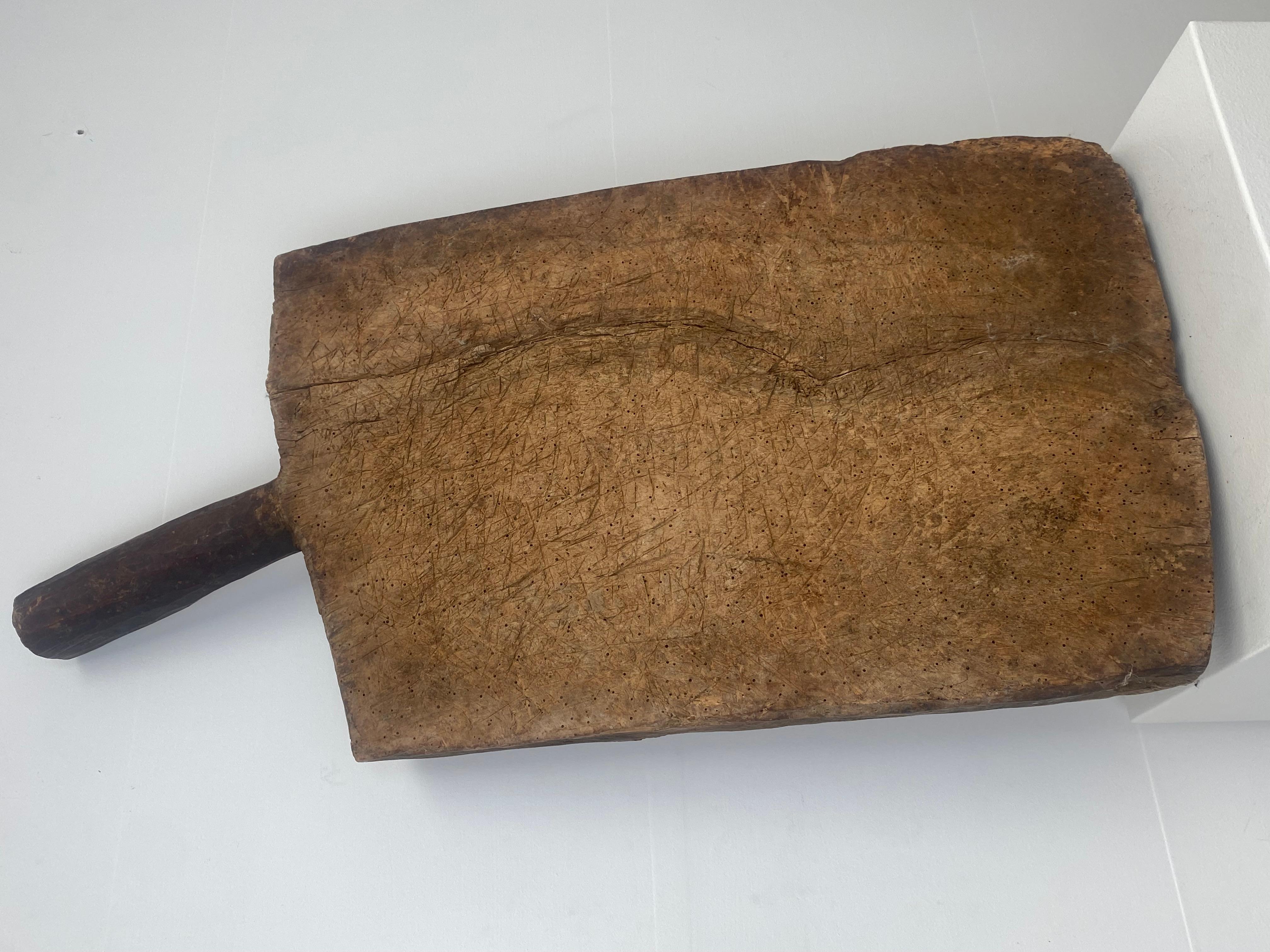 Brutalist , Vintage  Wooden Chopping Board  For Sale 2