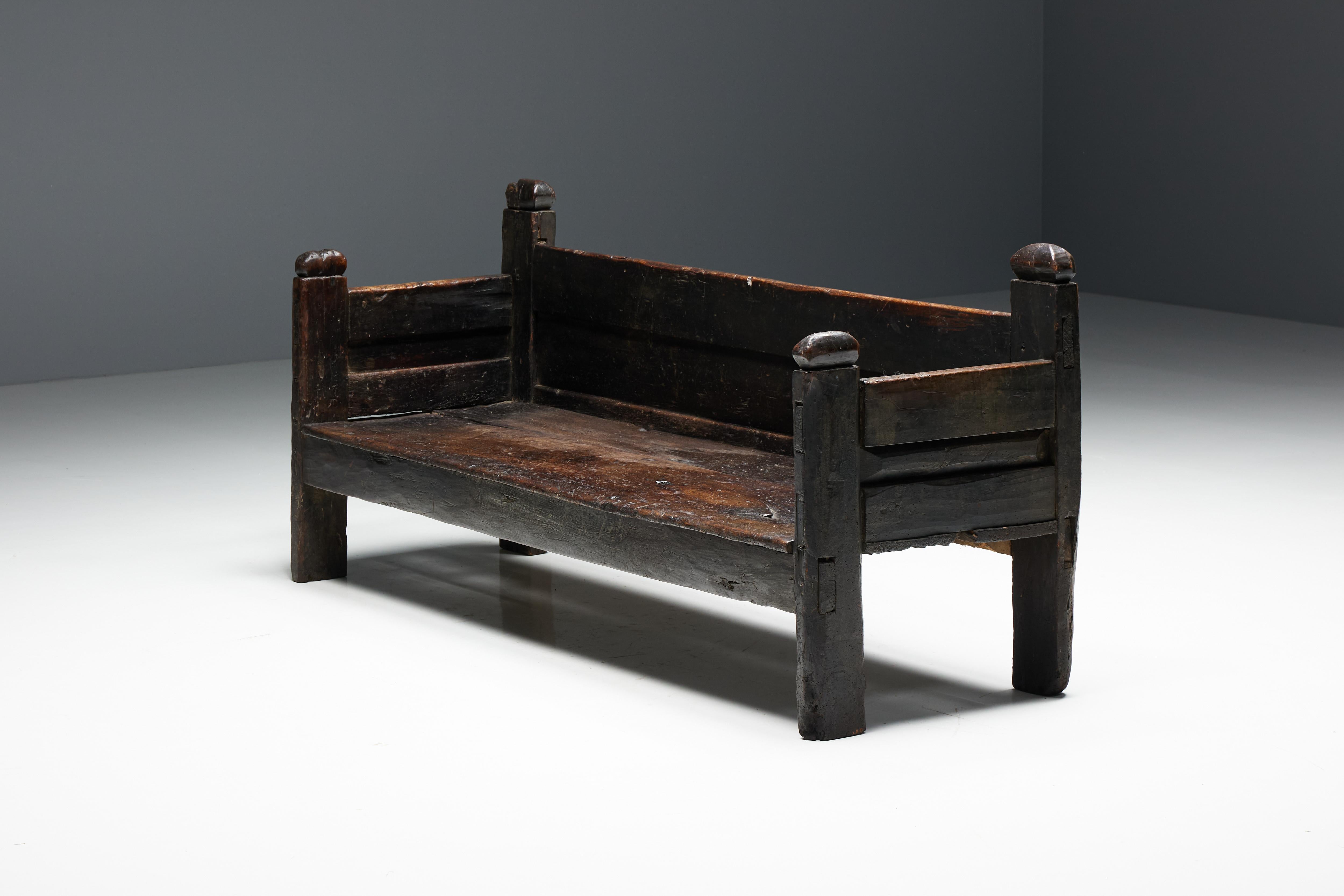 Brutalistische Wabi Sabi-Bank, Frankreich, 19. Jahrhundert im Angebot 9