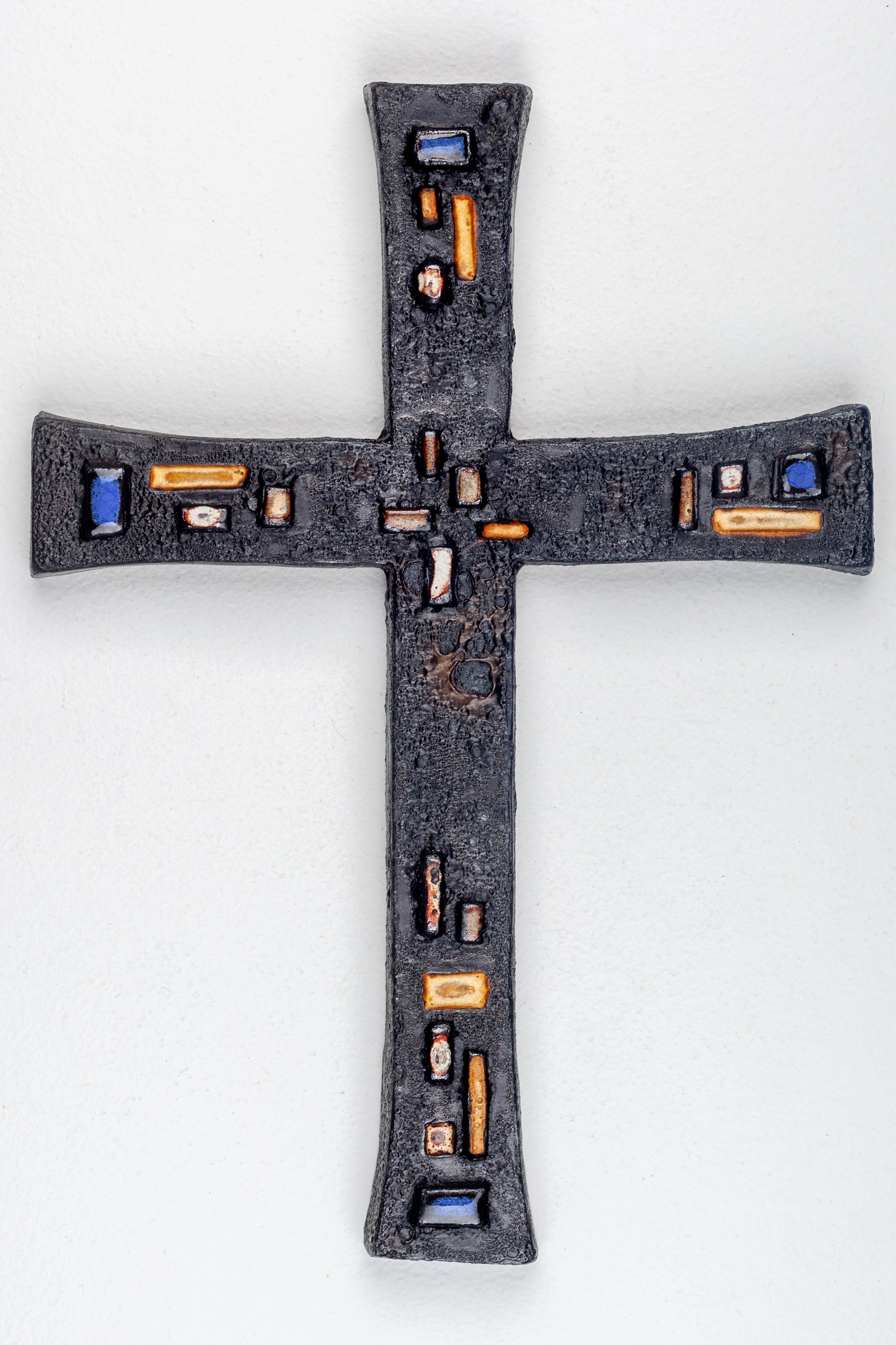 Brutalist Wall Cross - Lava Texture, Handmade Studio Pottery, Europe For Sale 3