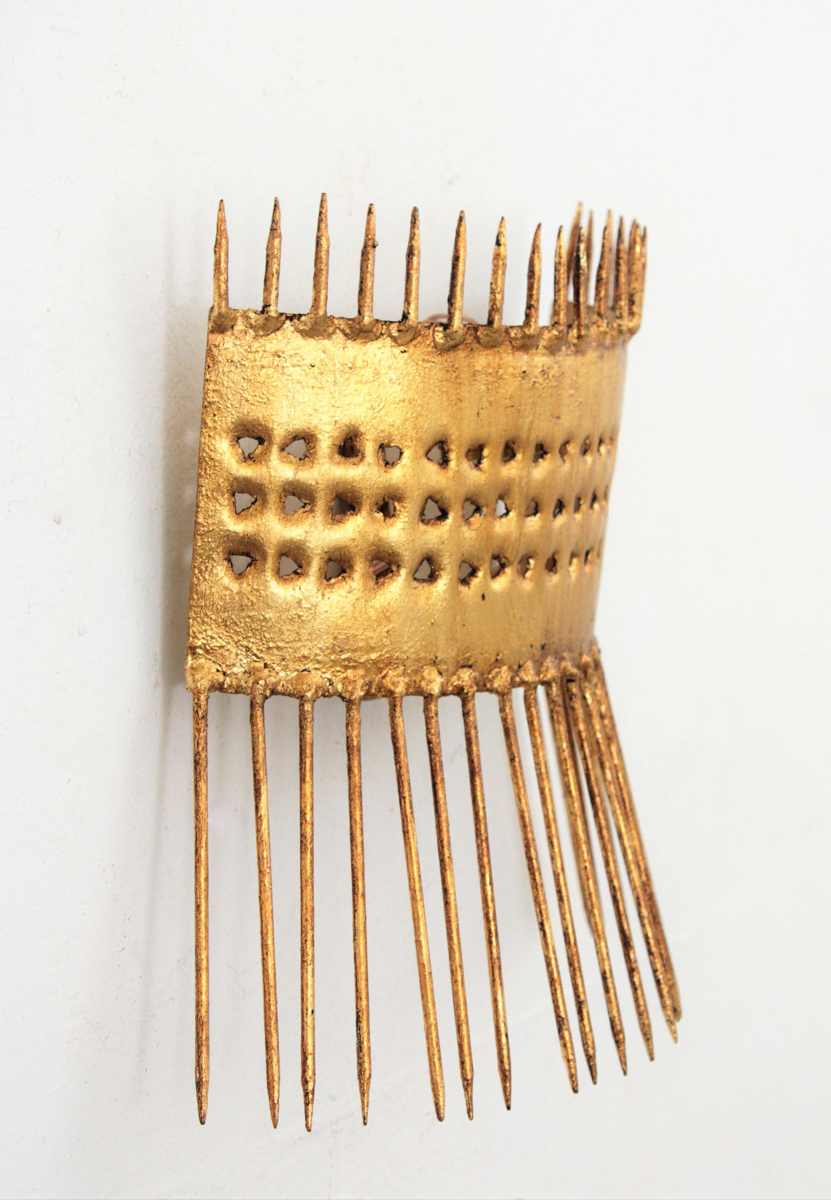 Hammered French Brutalist Wall Sconce with Nail Design, Gilt Iron For Sale