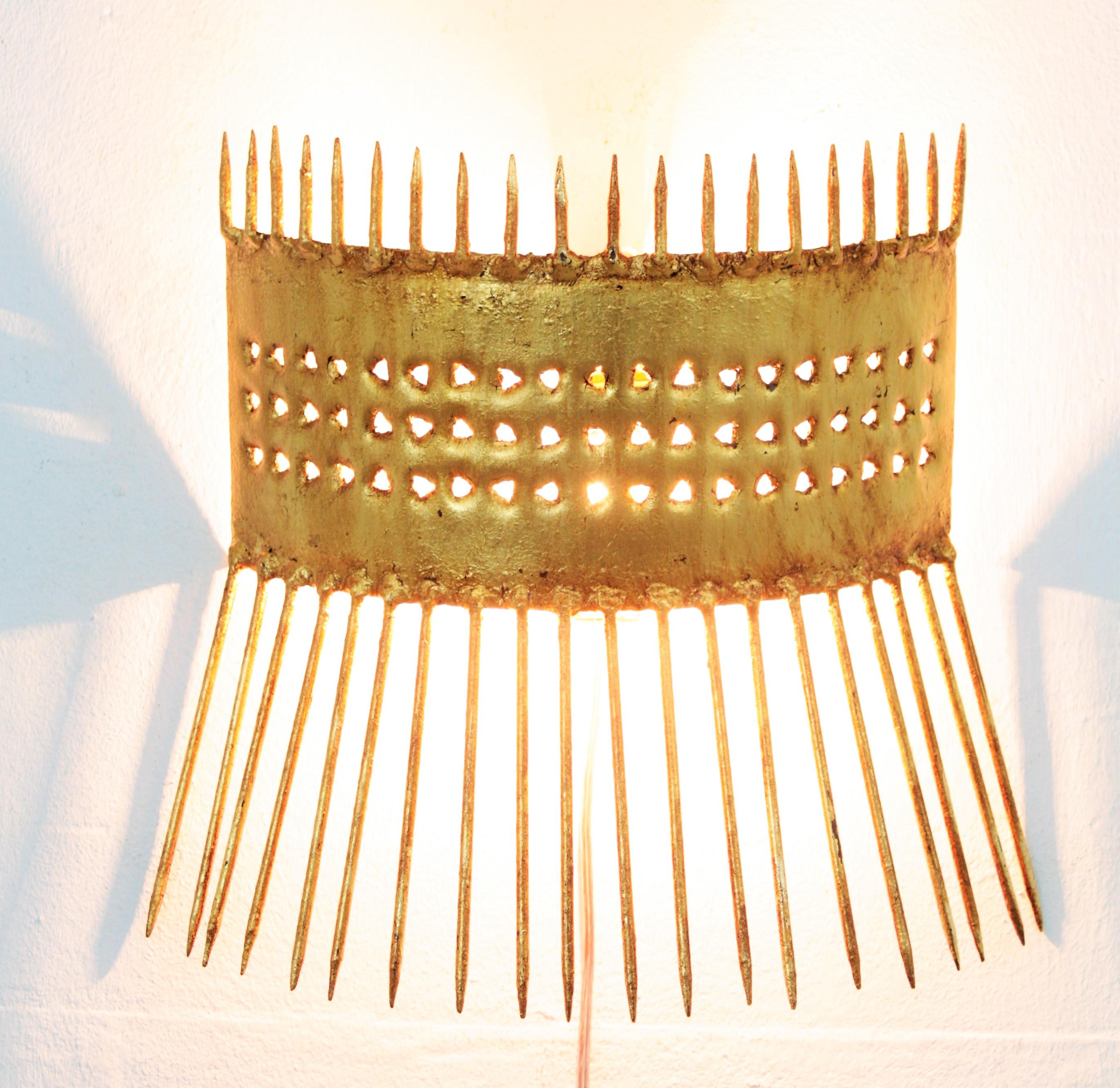 20th Century French Brutalist Wall Sconce with Nail Design, Gilt Iron For Sale
