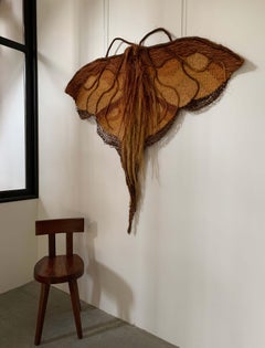 Brutalist wall tapestry from 1968, in the style of Tadek BEUTLICH.