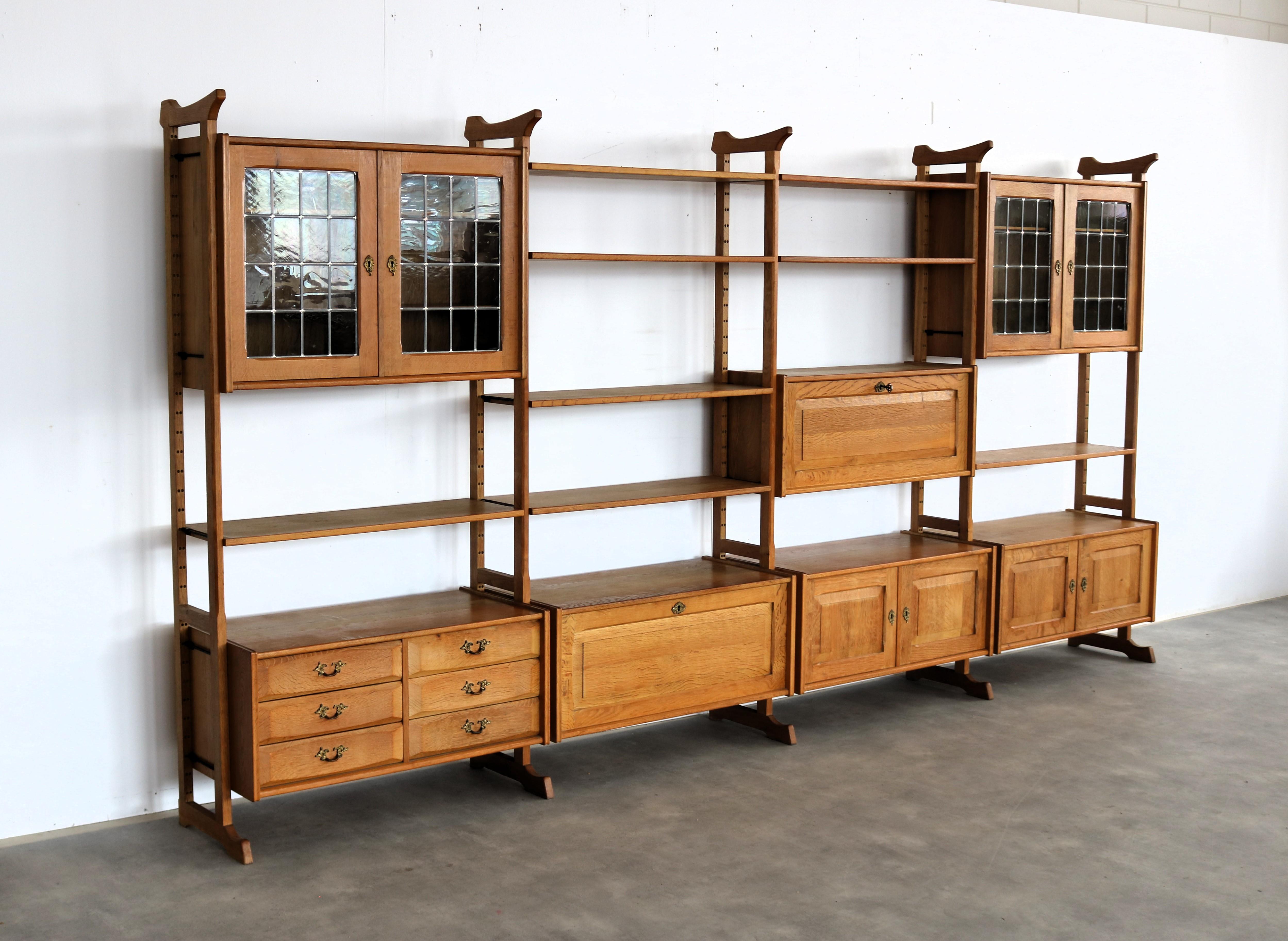 Brutalist wall unit  wall system  1960s  Danish In Good Condition For Sale In Lemmer, NL