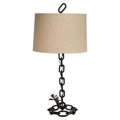 Tischlampe im brutalistischen Stil aus geschweißten Eisenkettengliedern, 1970er–1980er Jahre.