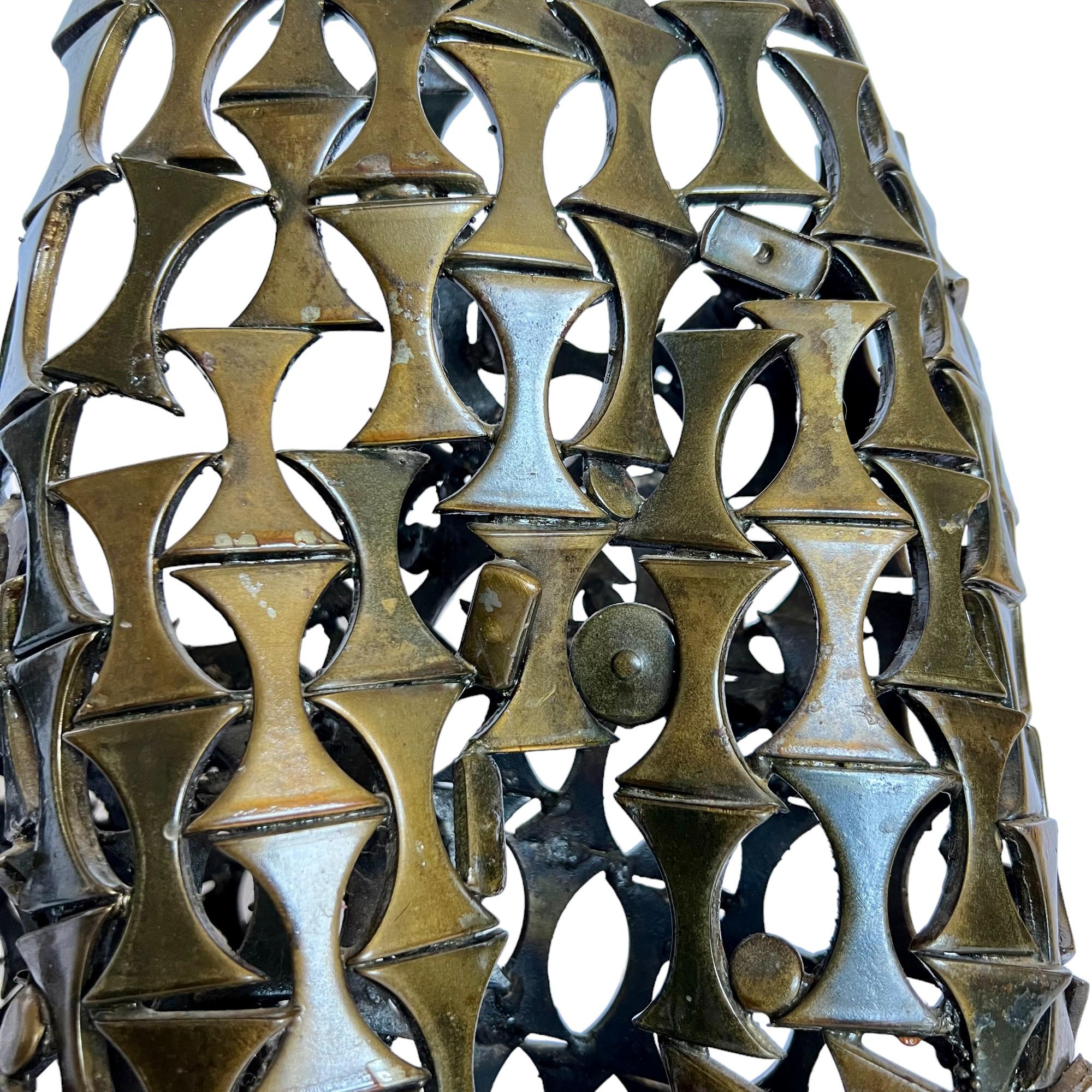 Métal Sculpture de sirène abstraite brutaliste en métal soudé en vente