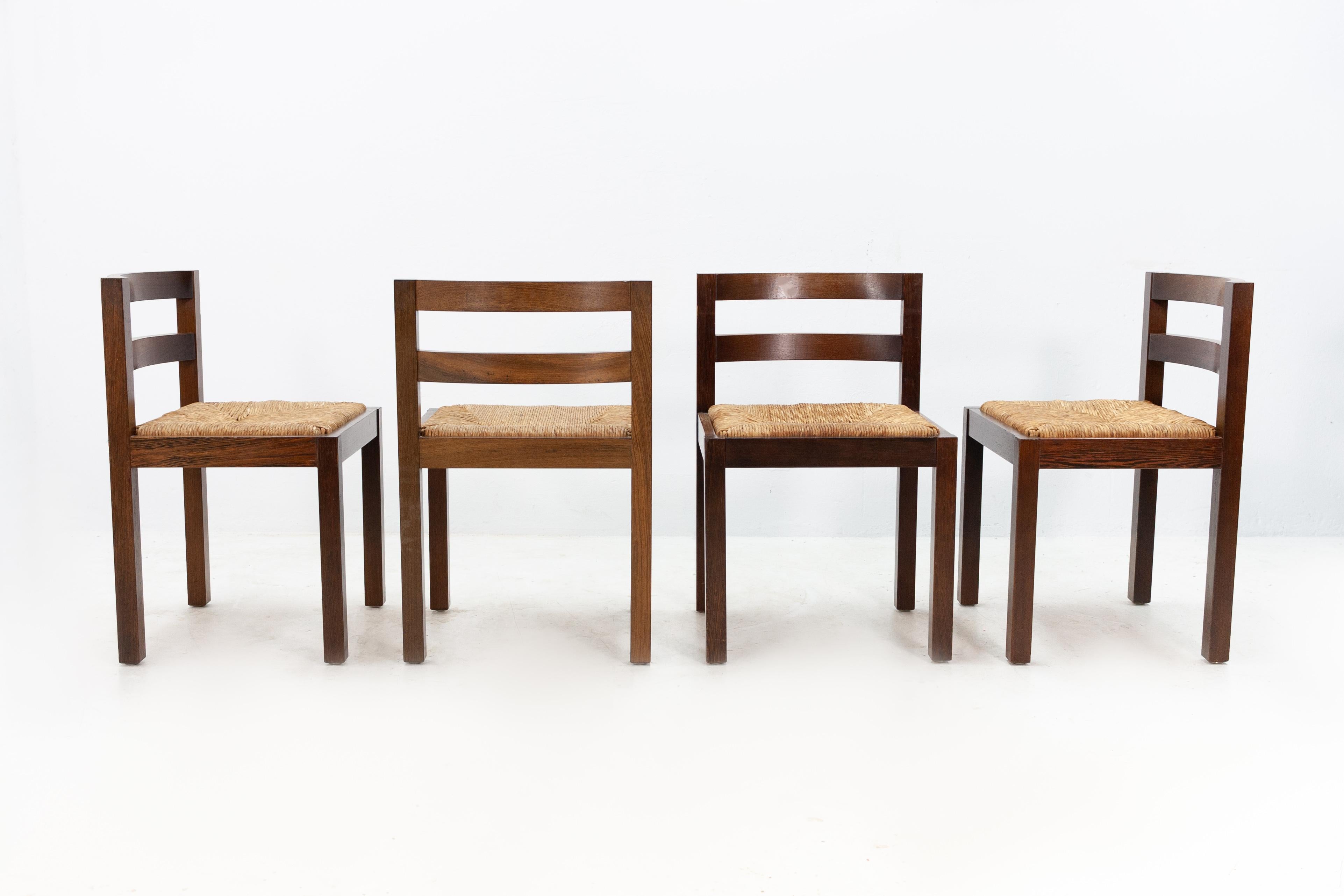 4 Brutalist Wenge rattan chairs. Attributed to Martin Visser for T-Spectrum, Holland, 1970s
very good condition. Solid Wenge frame, with a rattan seat.








   