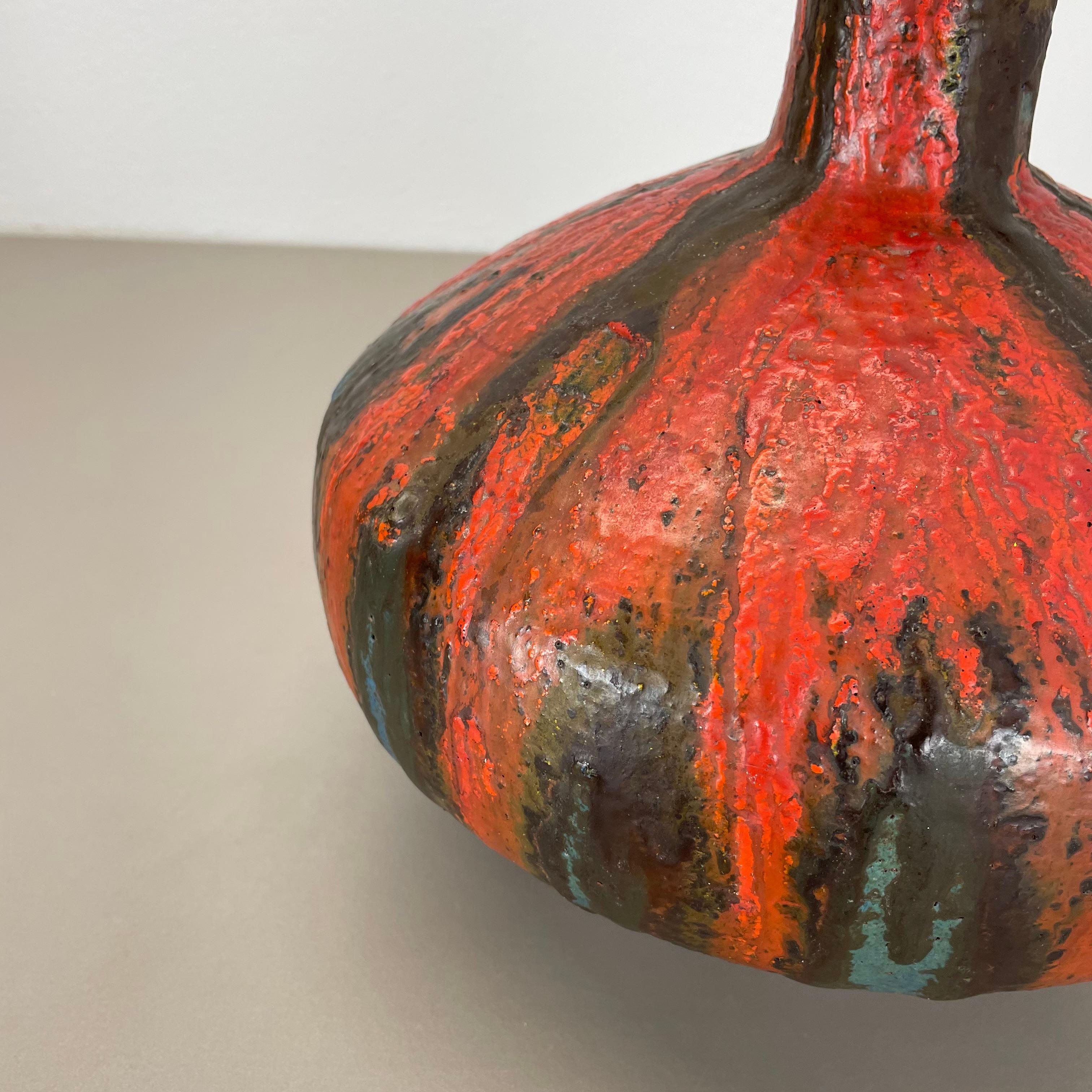 Brutalistische WGP 34cm Fat Lava Mehrfarbige Vase „URANUS“ von Ruscha, Deutschland, 1970er Jahre im Zustand „Gut“ im Angebot in Kirchlengern, DE
