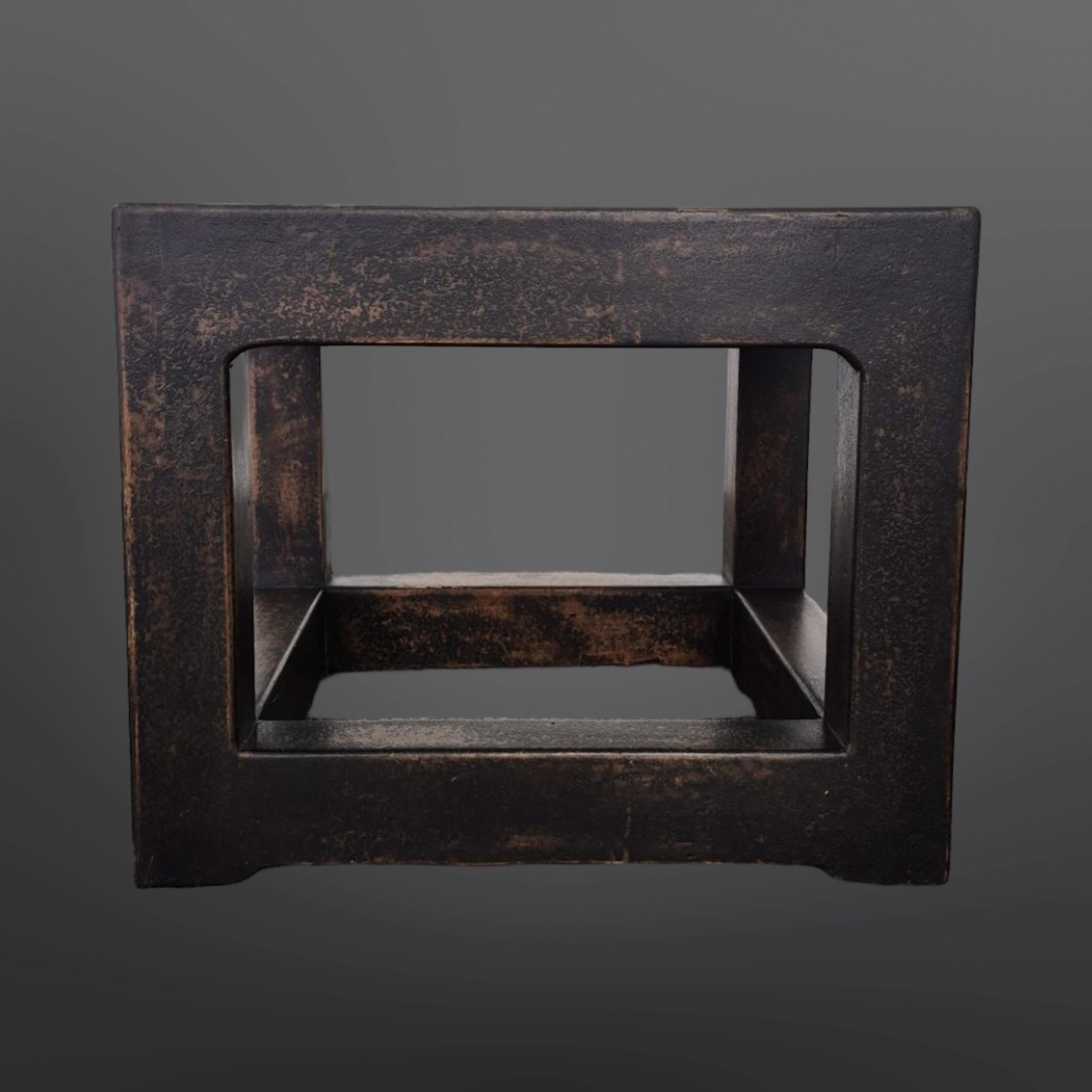 Couchtisch aus Holz und Naturstein im Stil des Brutalismus, China 1960er Jahre (Schiefer) im Angebot