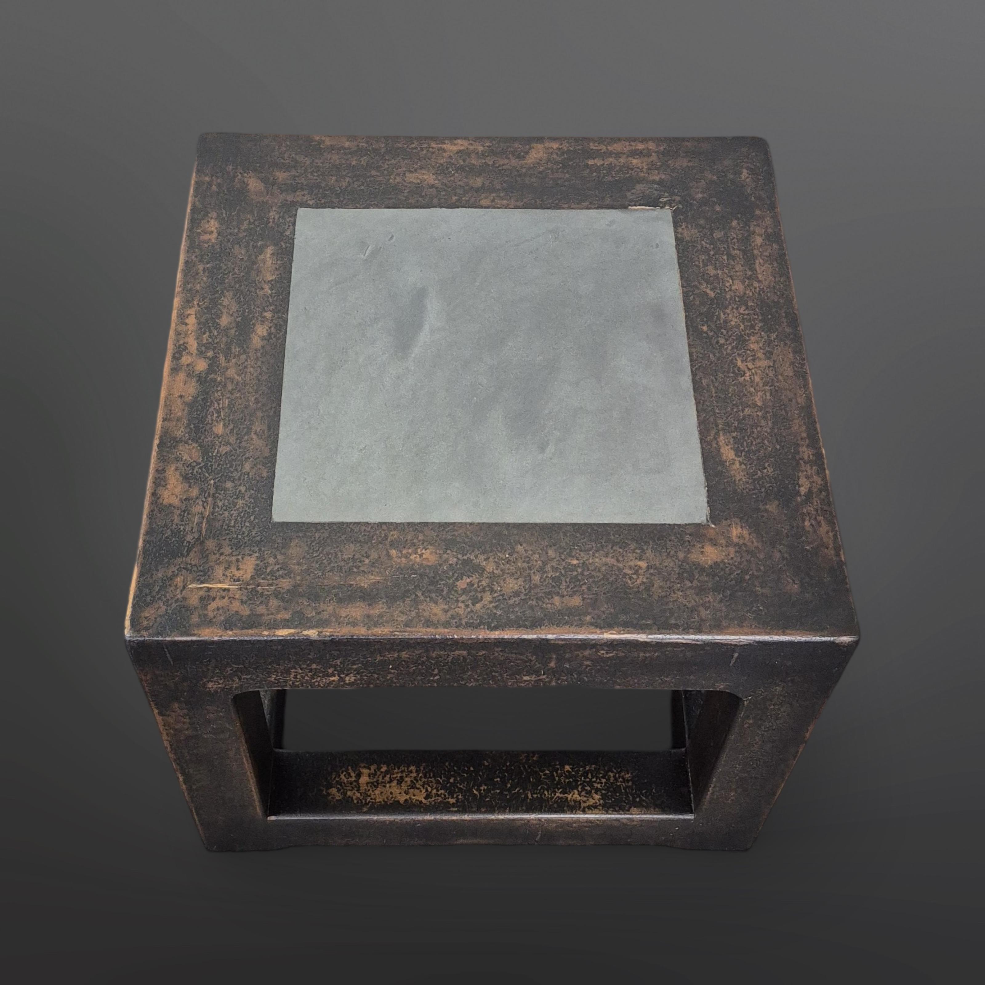Couchtisch aus Holz und Naturstein im Stil des Brutalismus, China 1960er Jahre im Angebot 1