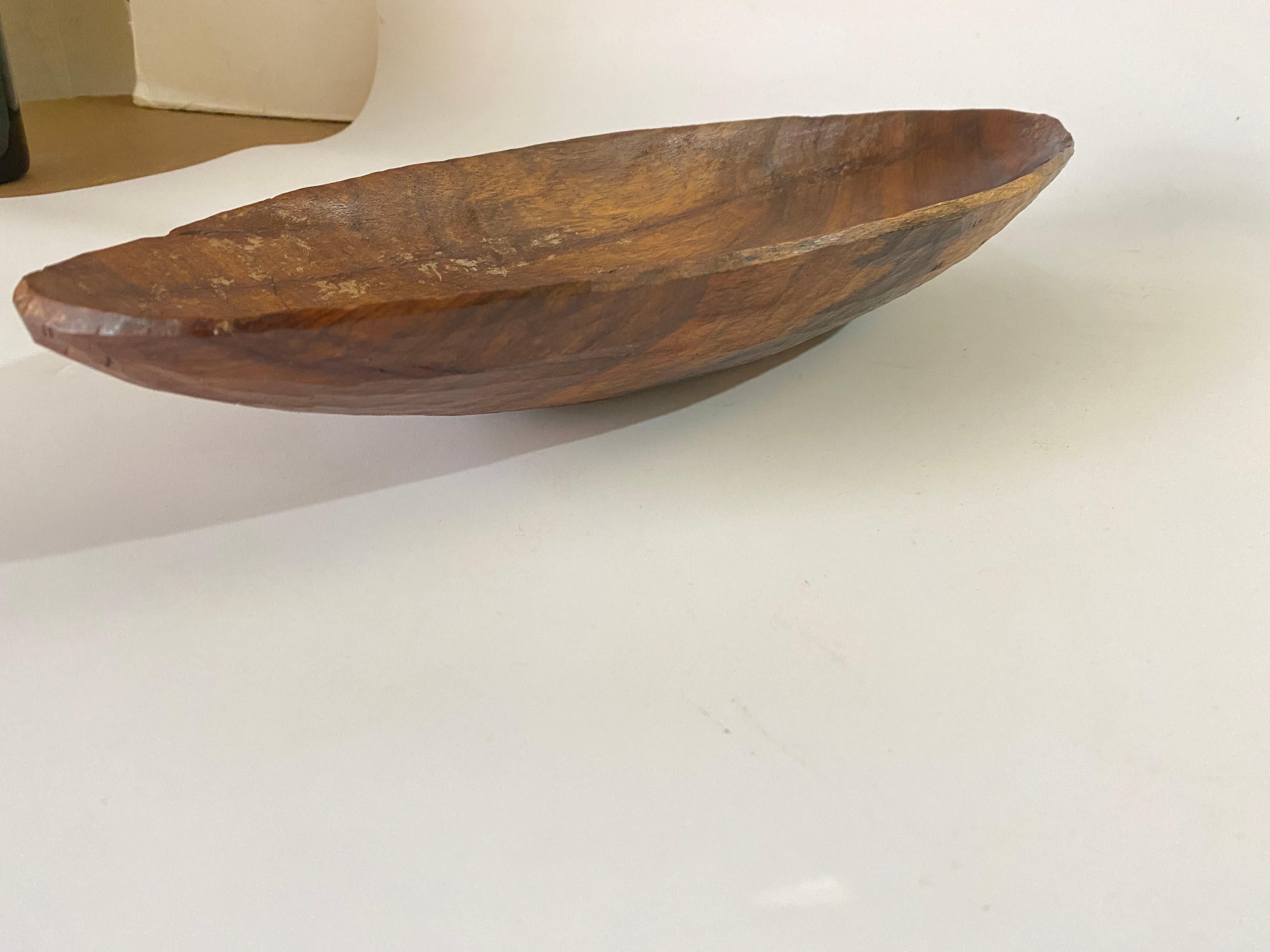 Brutalist Wood Bowl, Large, in a Brown Patina, France, circa 1960 For Sale 1