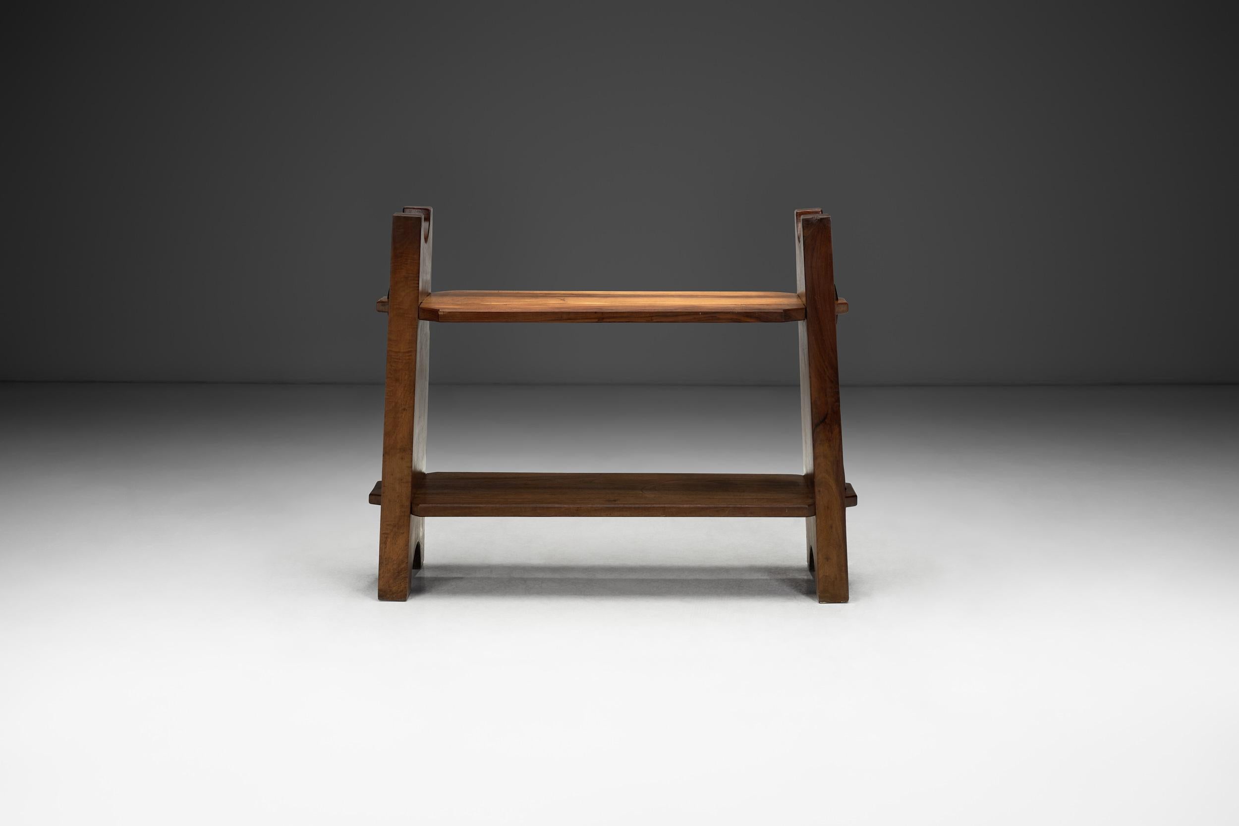 Mid-20th Century Brutalist Wooden Bibus Shelf with Wedge Joints, Europe ca 1950s For Sale