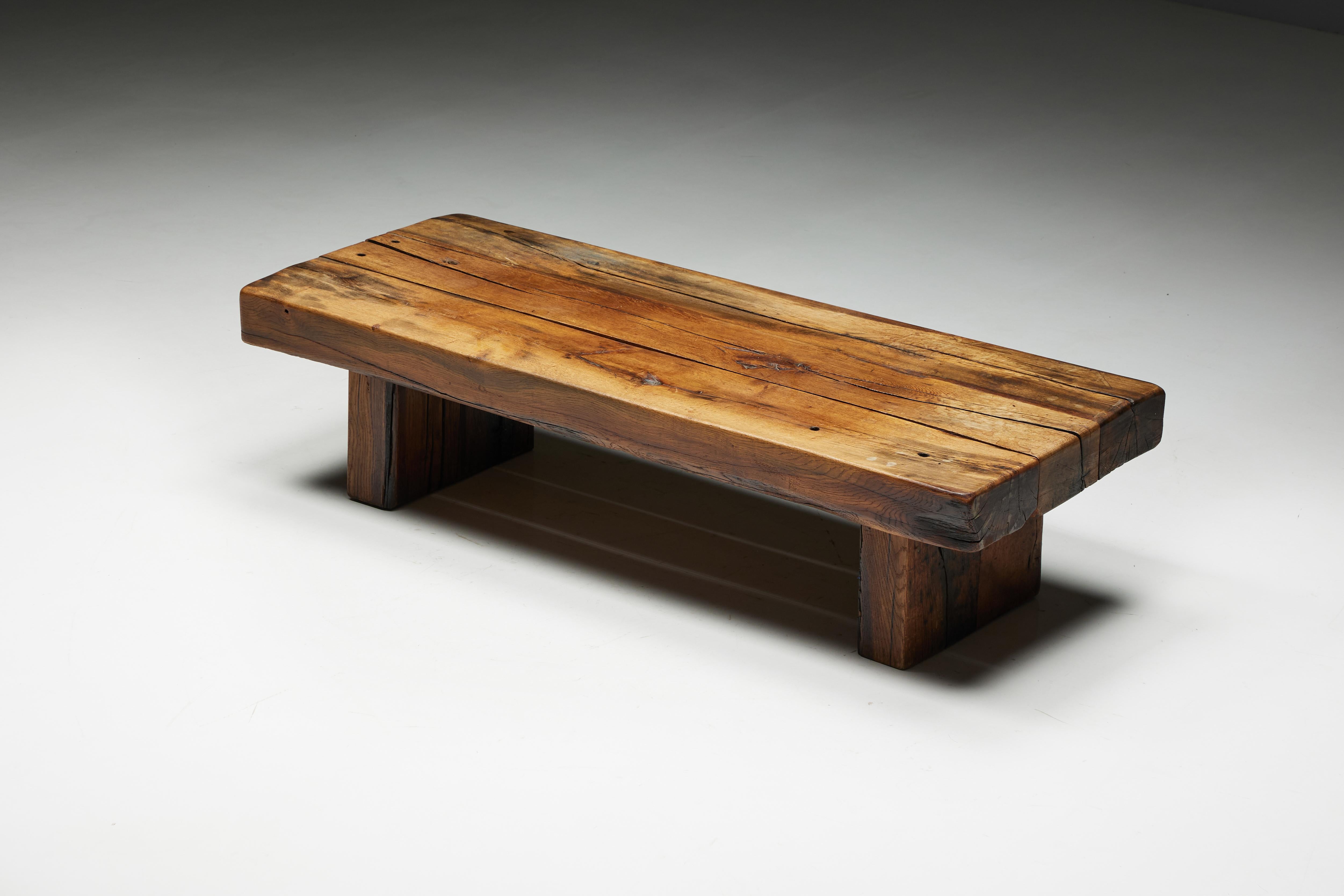 Brutalist Wooden Coffee Table, France, 1950s For Sale 1