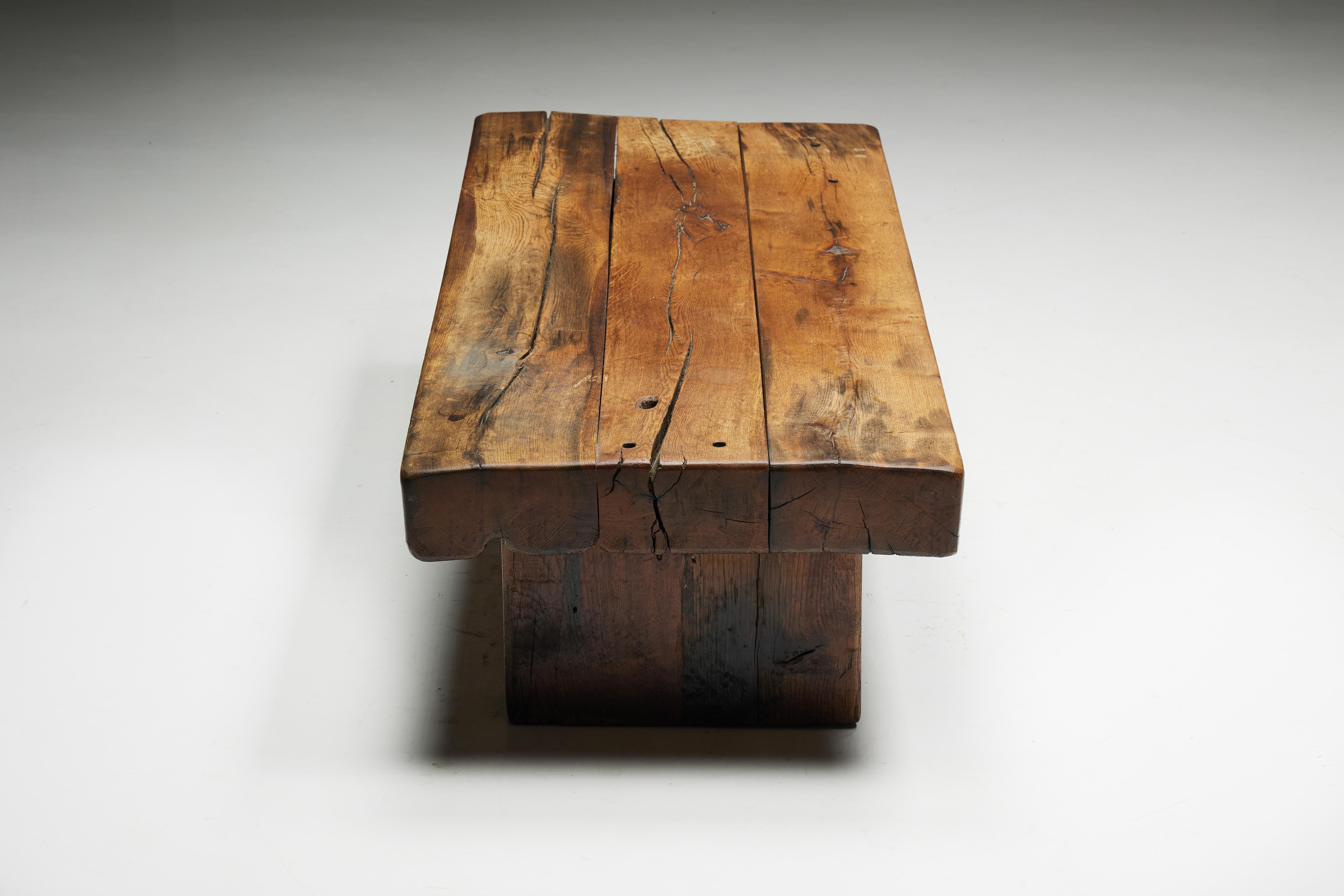 Brutalist Wooden Coffee Table, France, 1950s For Sale 3
