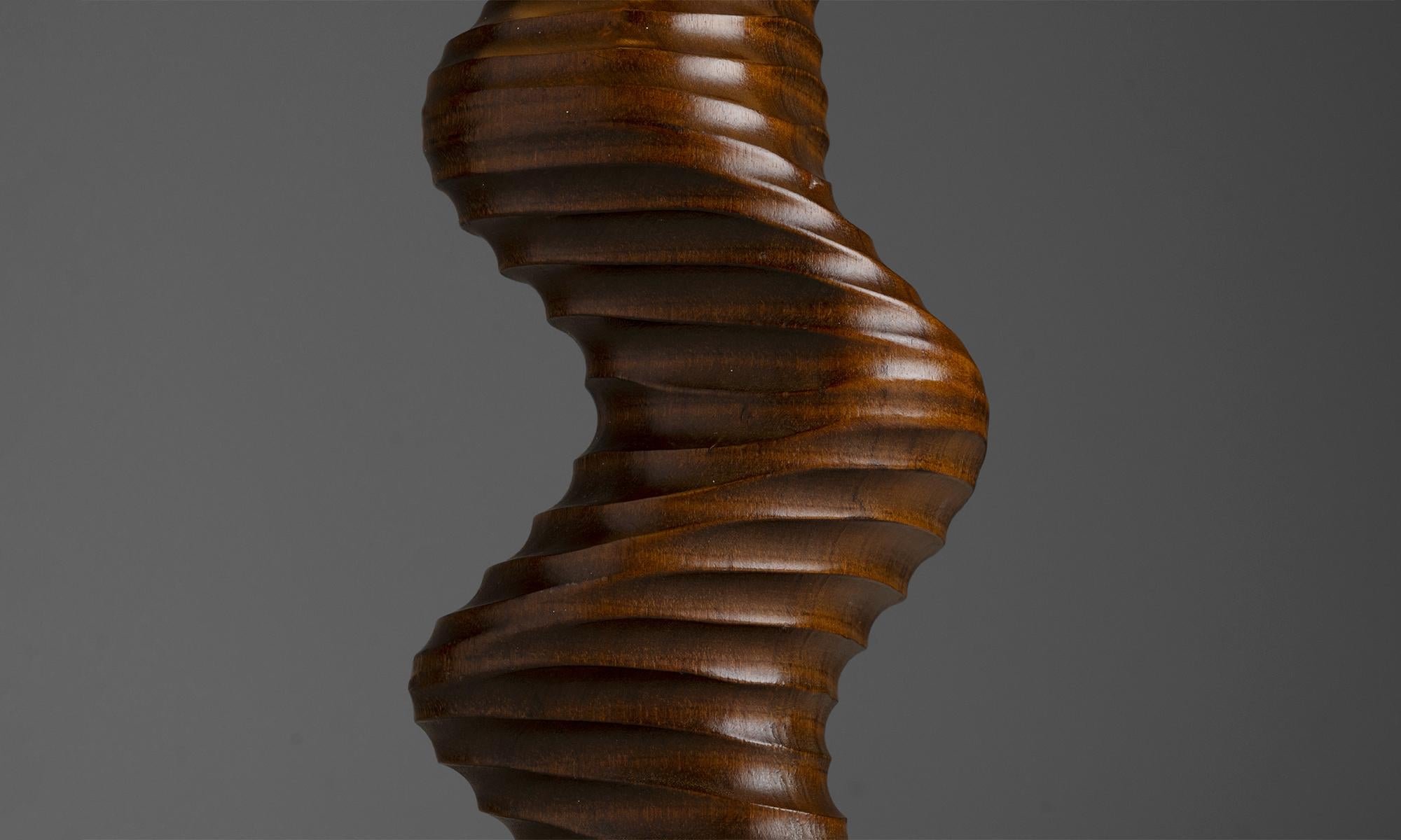 Brutalist Wooden Table Lamp France, 1960 Francés en venta