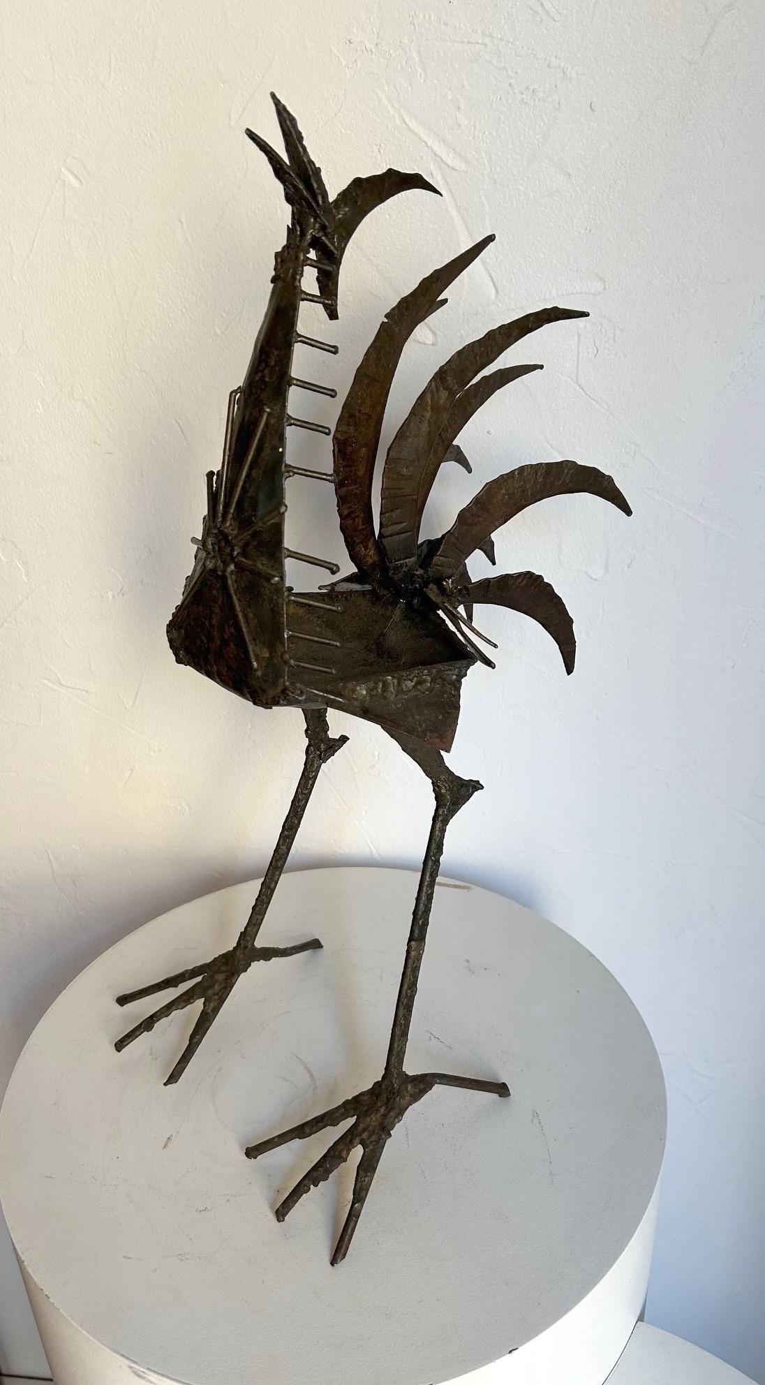 Brutalismo Scultura brutalista di uccelli in ferro battuto risalente agli anni '70 in vendita