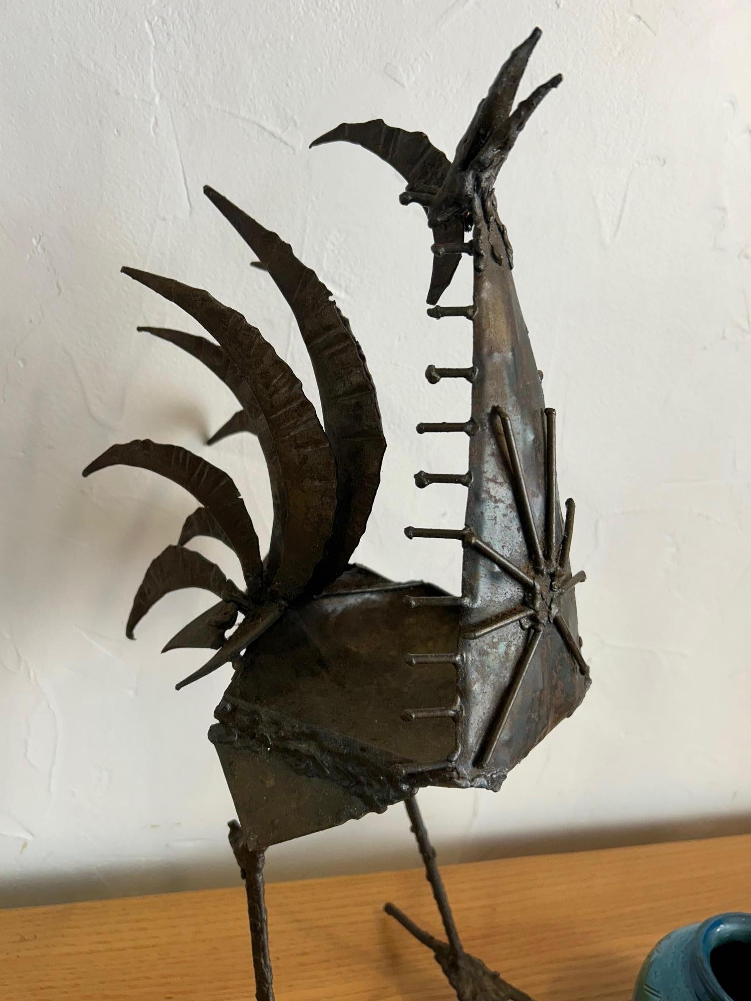 Ferro Scultura brutalista di uccelli in ferro battuto risalente agli anni '70 in vendita