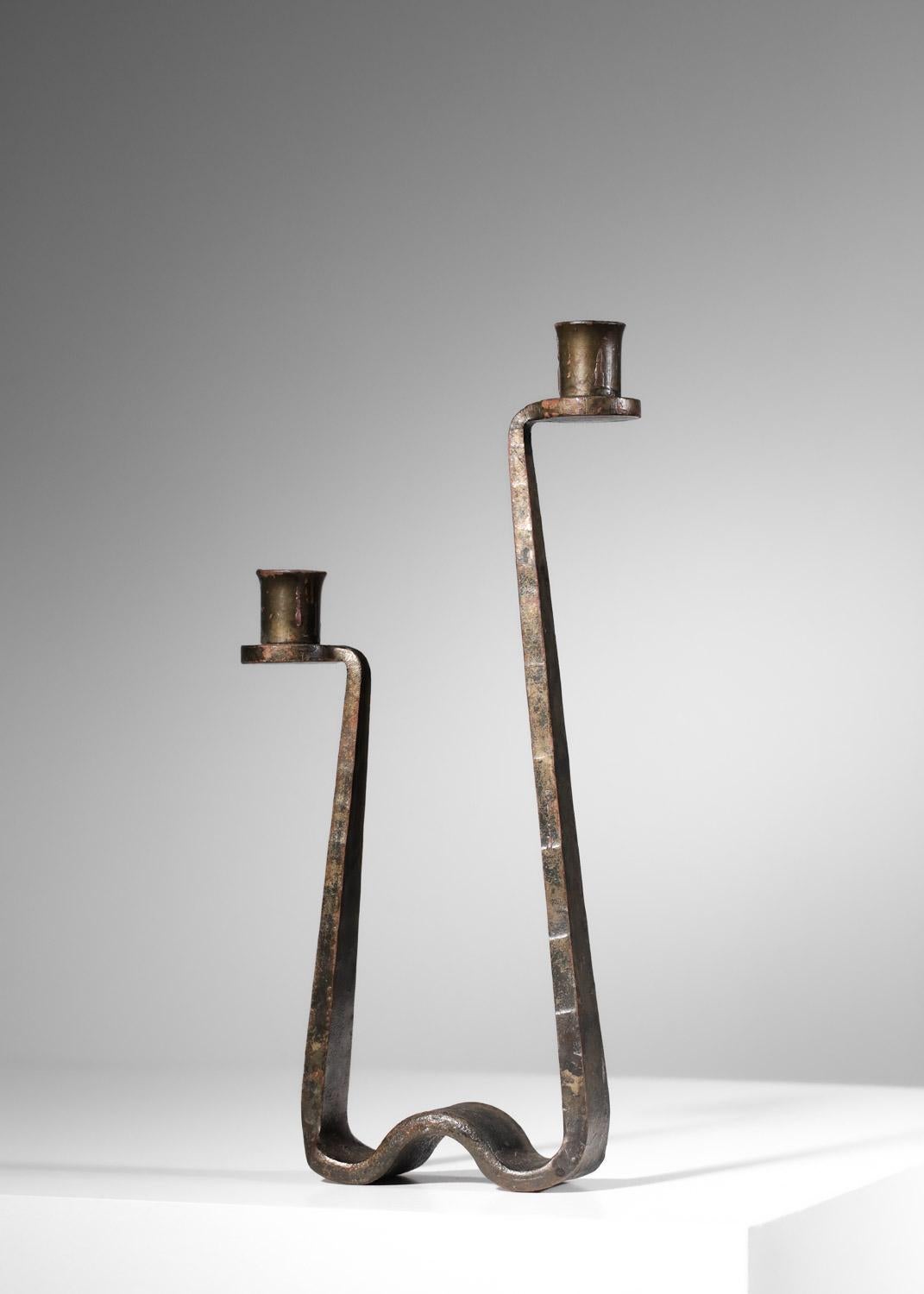 Brutalist wrought-iron candlestick in the style of Ateliers de Marolle For Sale 1