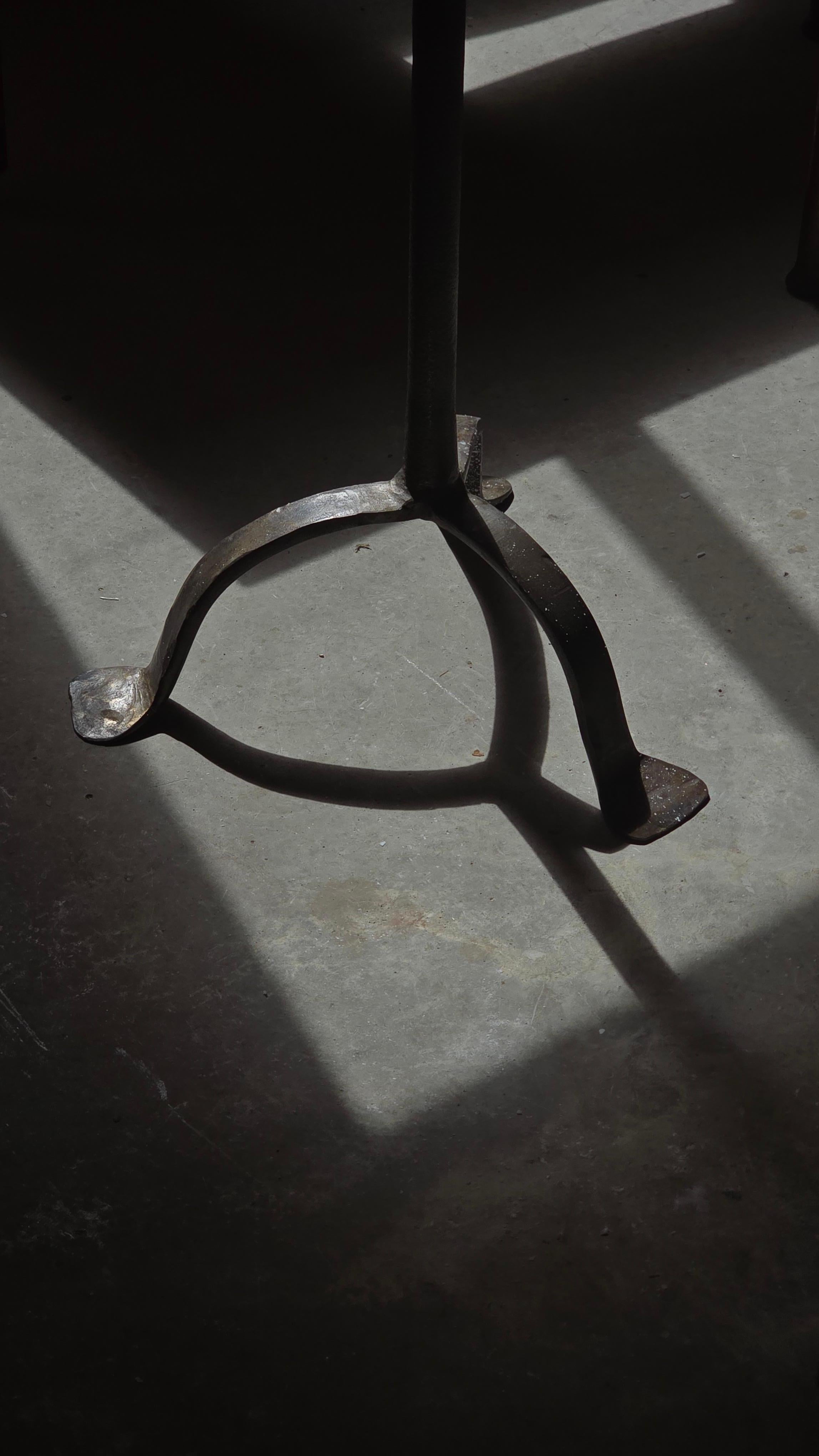 European Brutalist Wrought Iron Floor Candleholder with Ring Detail, France, 1960s For Sale