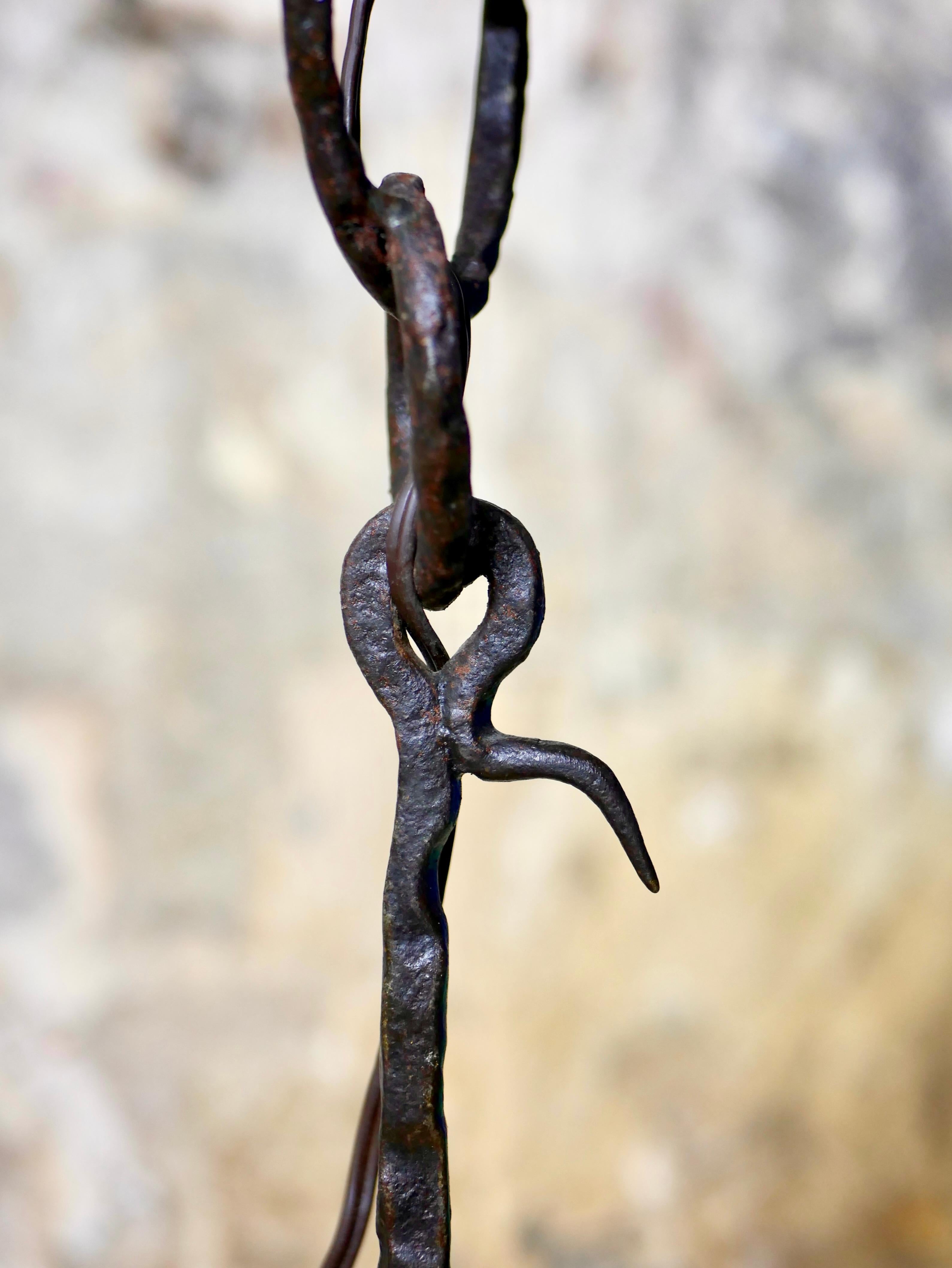 Brutalist wrought iron floor lamp, anonymous work from France, 1960s For Sale 4
