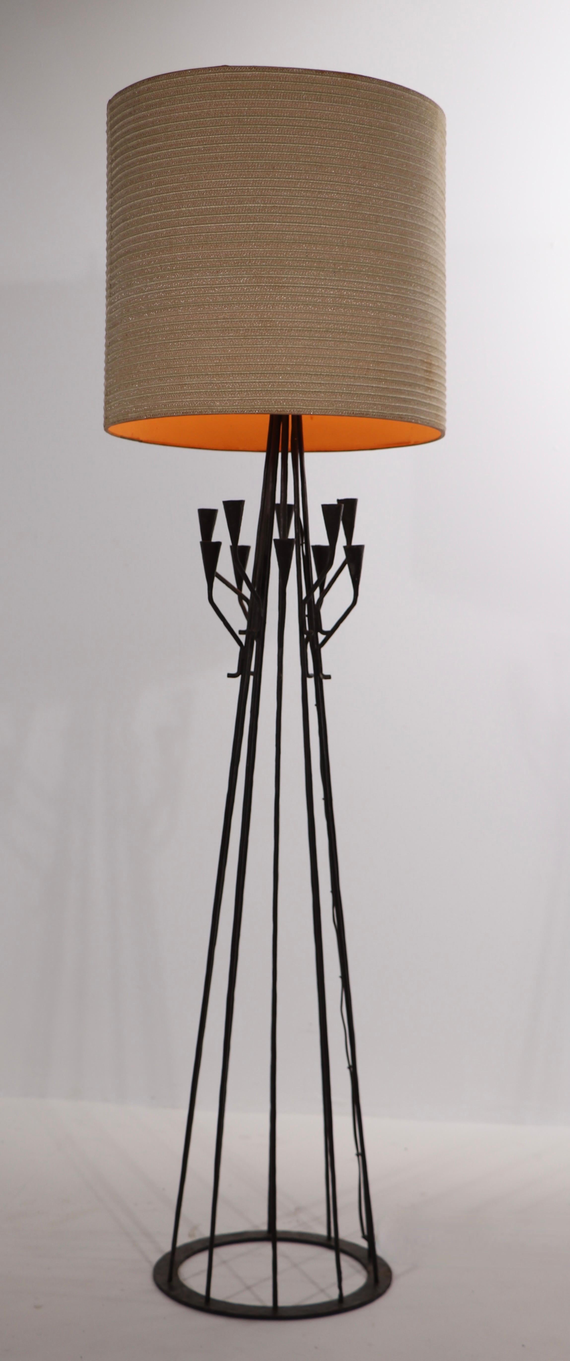 Brutalist  Wrought Iron Floor Lamp Made in Portugal For Sale 3
