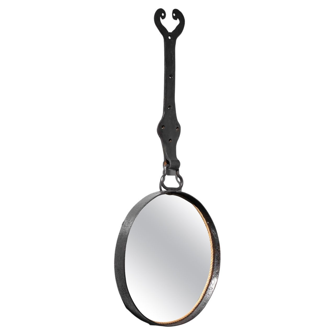 Brutalistischer schmiedeeiserner Volkskunstspiegel im Angebot