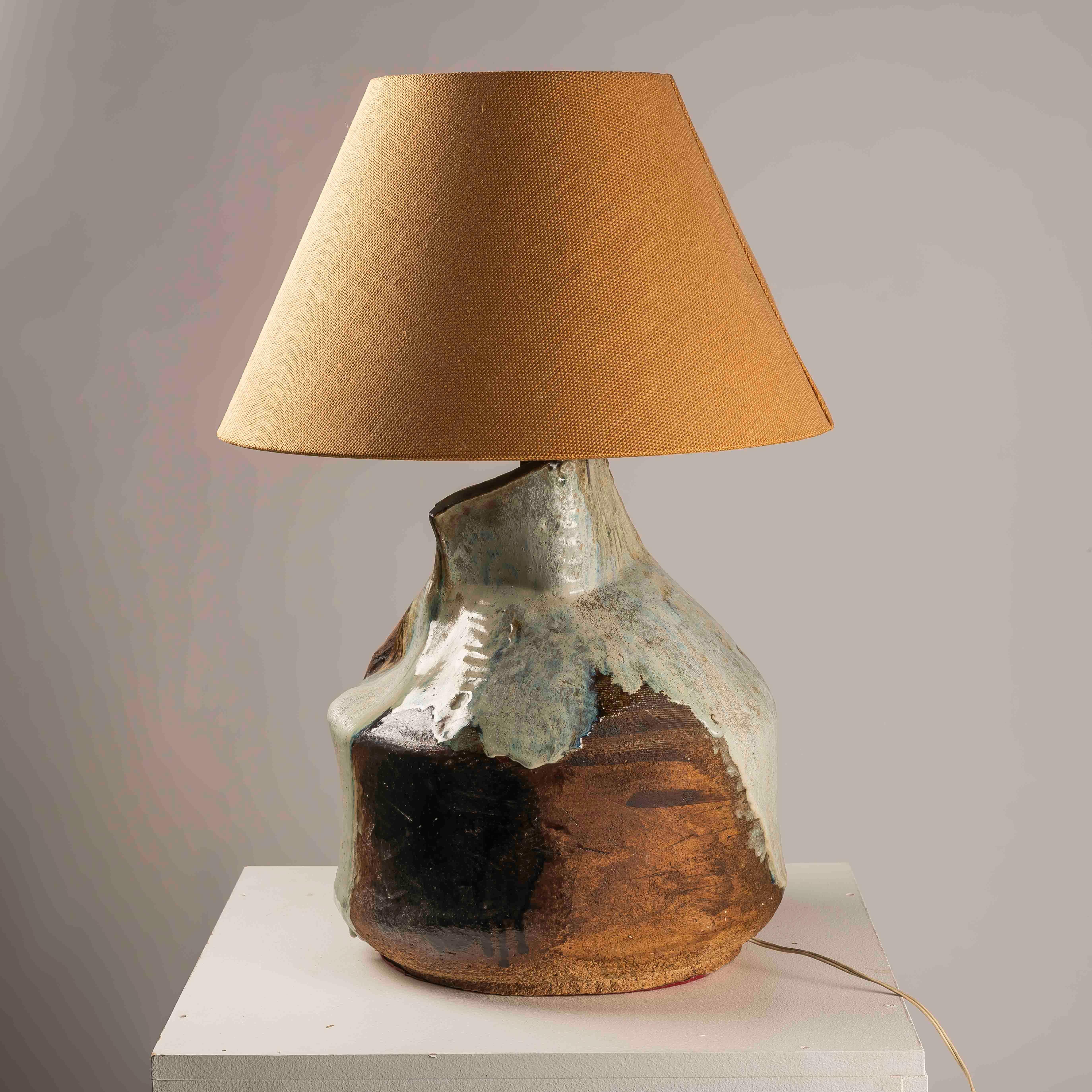 Brass Brutalist XXL glazed ceramic table lamp 1980s For Sale