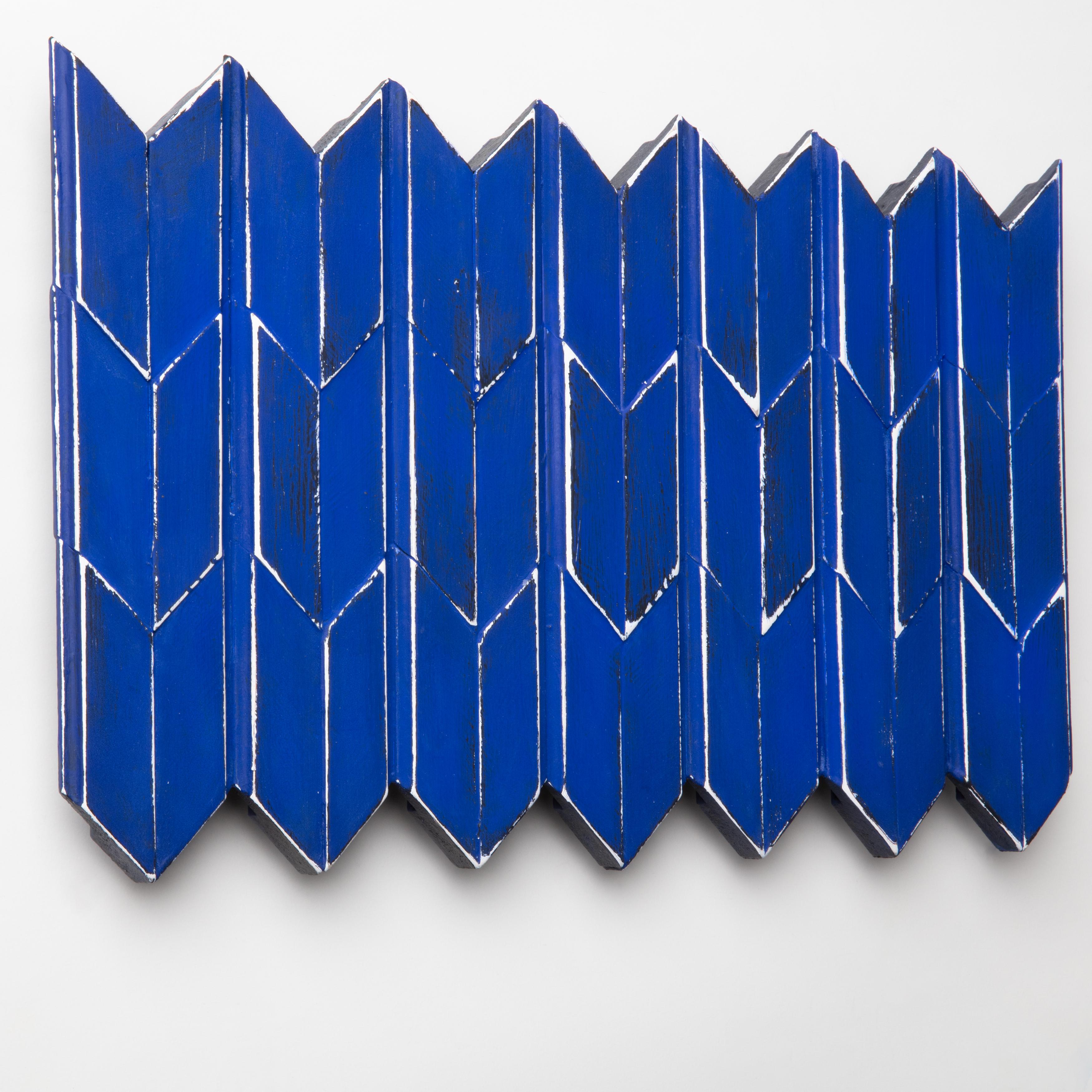 Dutch Brutalist Yves Klein Blue Wood Wall Art installation: Arrows For Sale