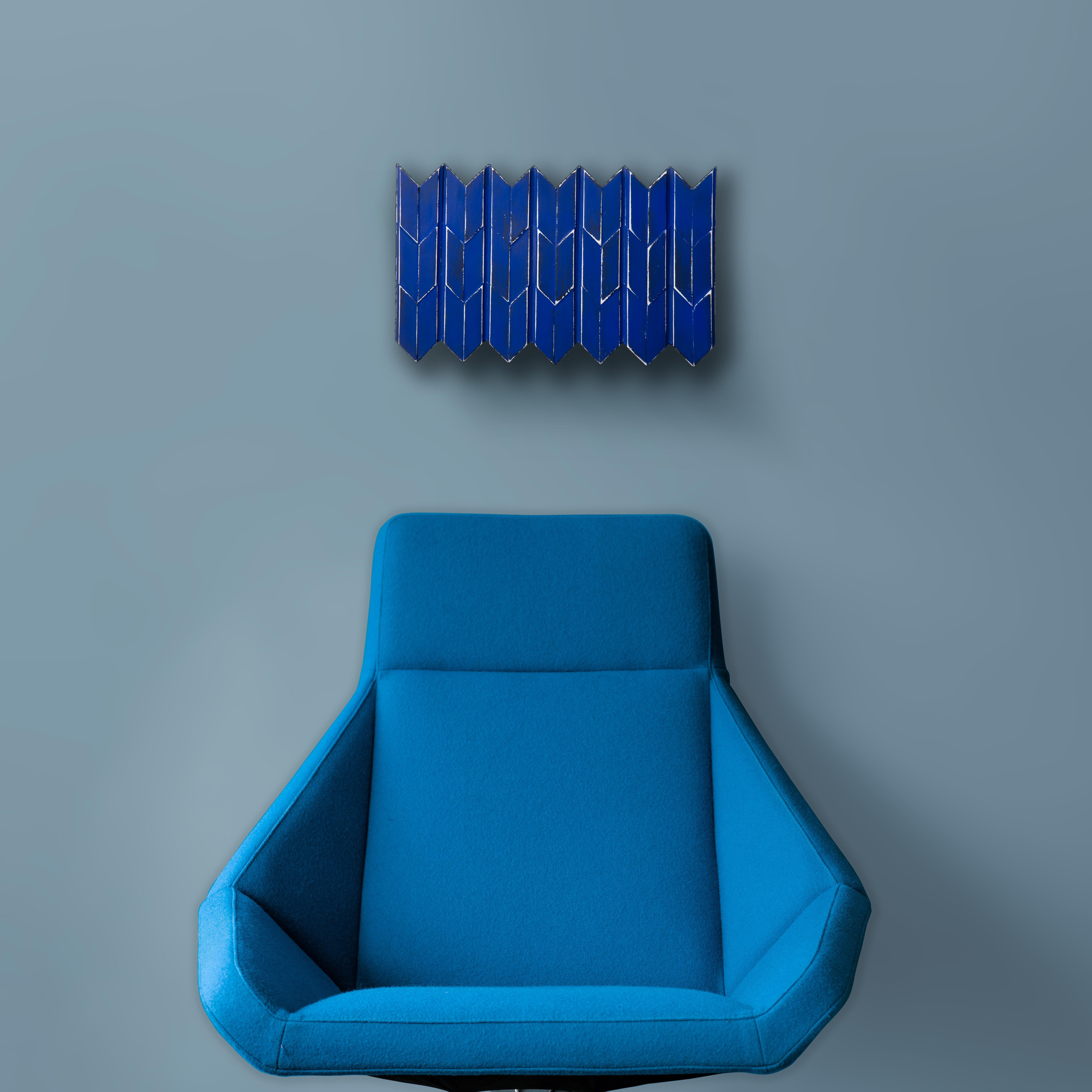 Brutalist Yves Klein Blue Wood Wall Art installation: Arrows For Sale 3