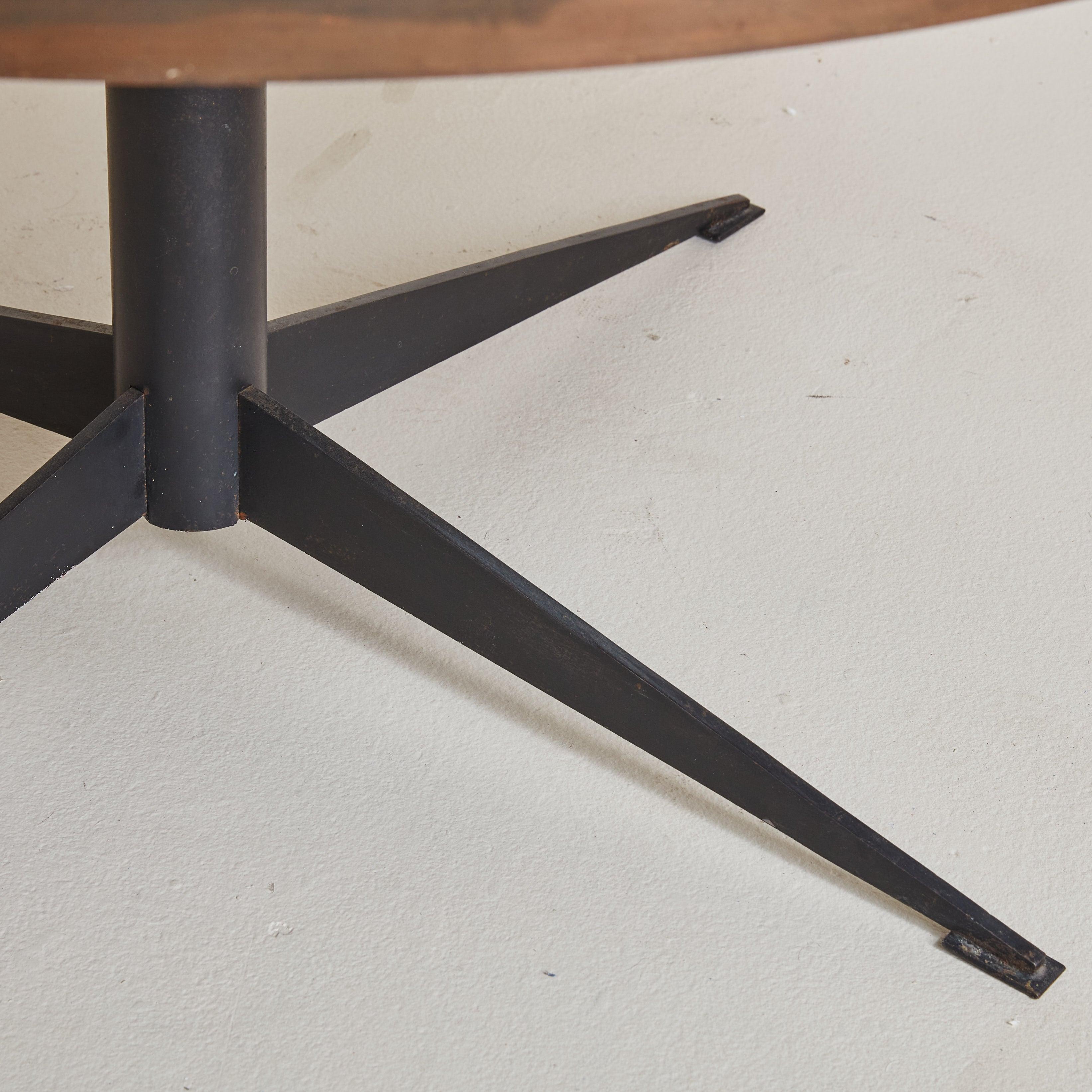 Brutalisme Table basse brutaliste à motif Zodiac, Allemagne, années 1960 en vente