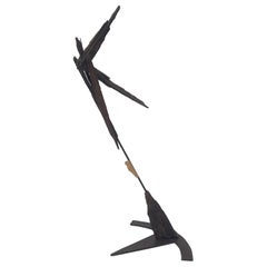 Brutaliste sculpture en bois et acier " Le messager " de l'artiste Ankh