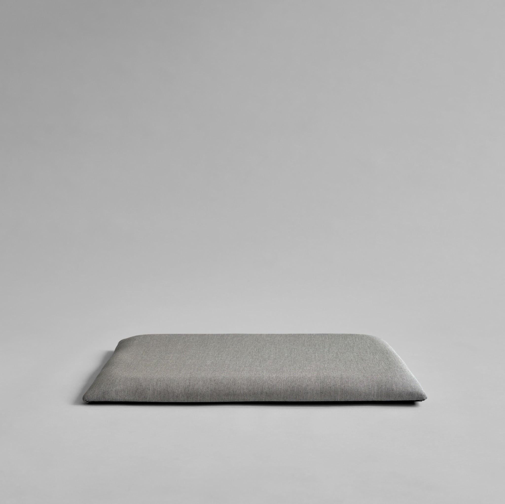 Cuscino da salotto Brutus - taupe - lino.


Impreziosisci la tua poltrona Brutus con il cuscino Brutus color tortora. Realizzato in lino di alta qualità, questo cuscino offre stile e comfort, completando perfettamente qualsiasi spazio moderno con il