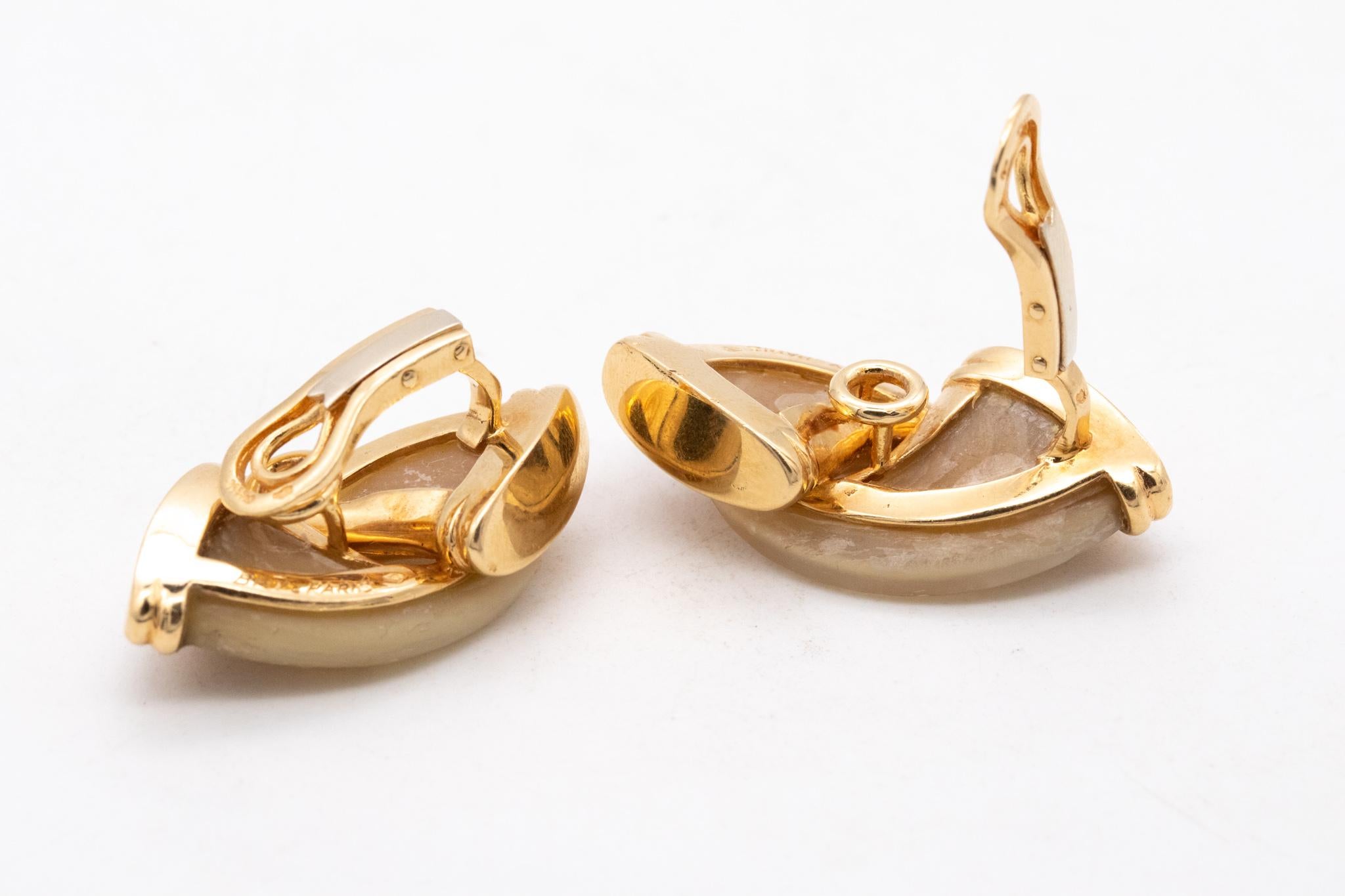 Women's Bry & Co Paris 1970 Rare French Earrings In 18Kt Yellow Gold With Four Claws For Sale