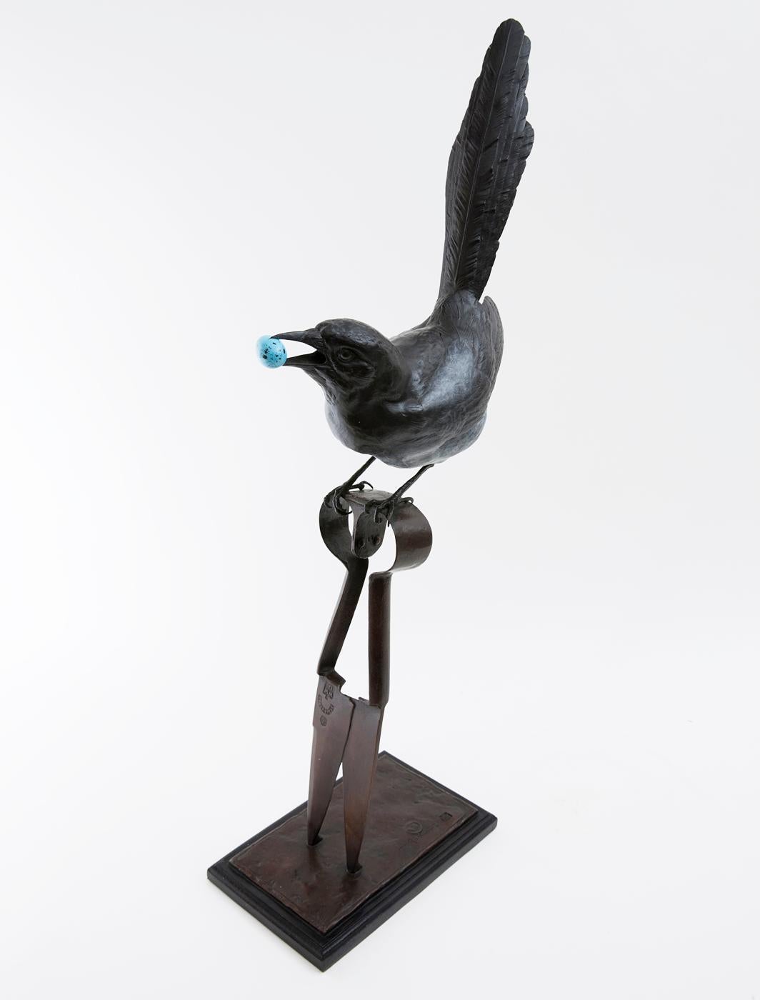 Life size Magpie resting on a pair of sheep shears.

Lost wax method casting process limited edition bronze.

This being 1/12 of the edition.