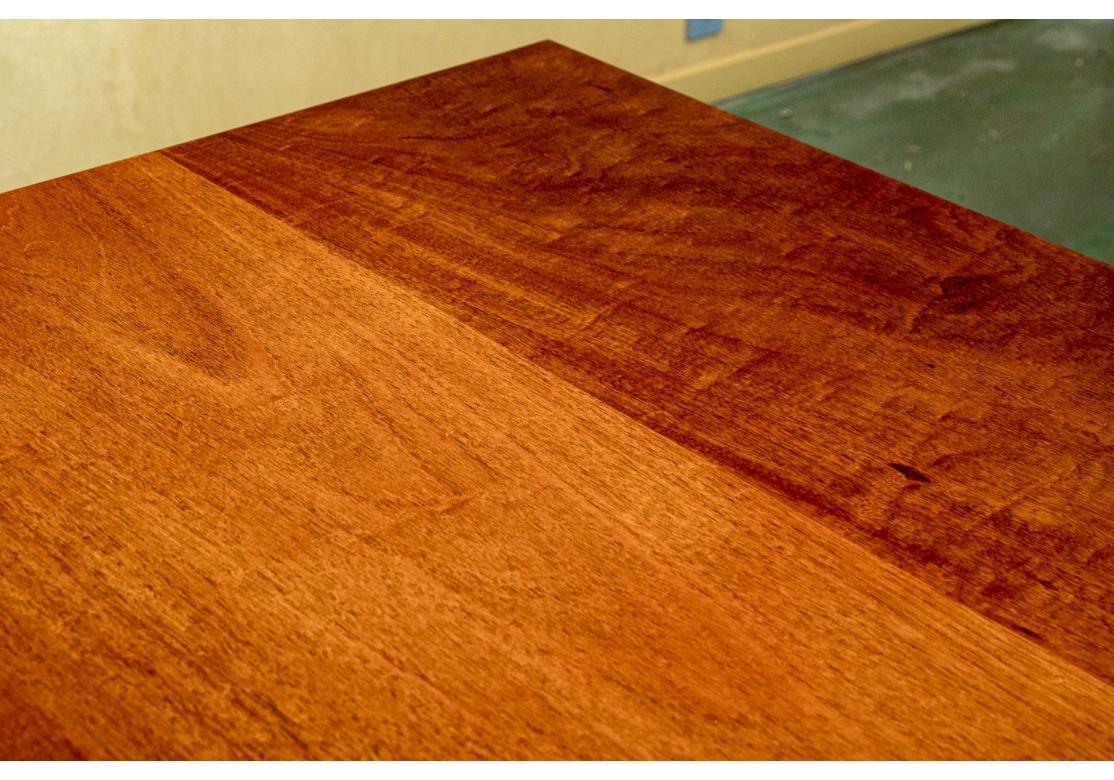 20ième siècle Bryan Hunt (Américain, né en 1947, qualité table de salle à manger en bois dur et acier de 7' 10