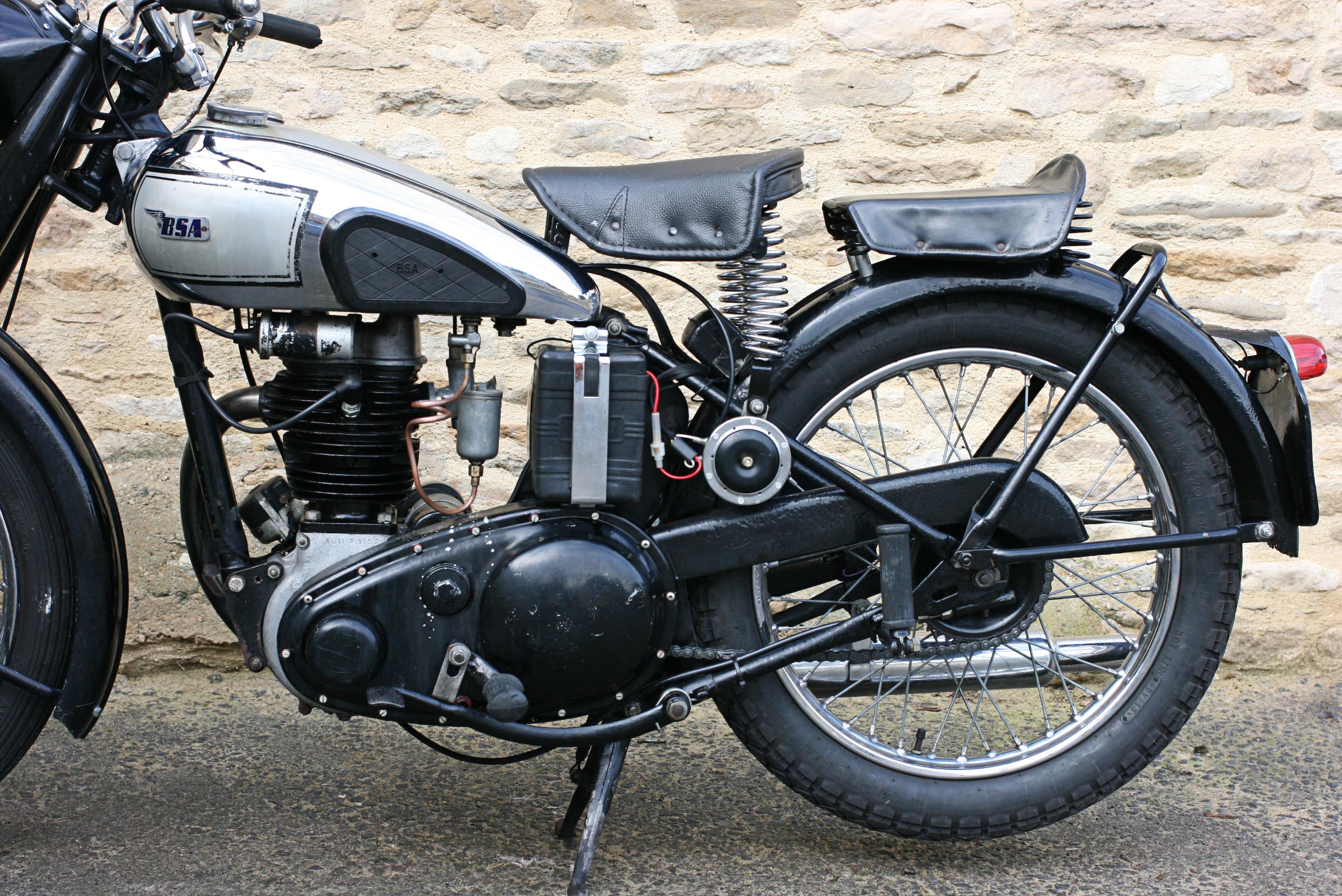 bsa 250cc motorcycle