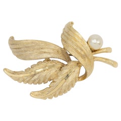 BSK Gold Retro Floral Bouquet Faux Pearl Pin Brooch, Mid 1900s Pin