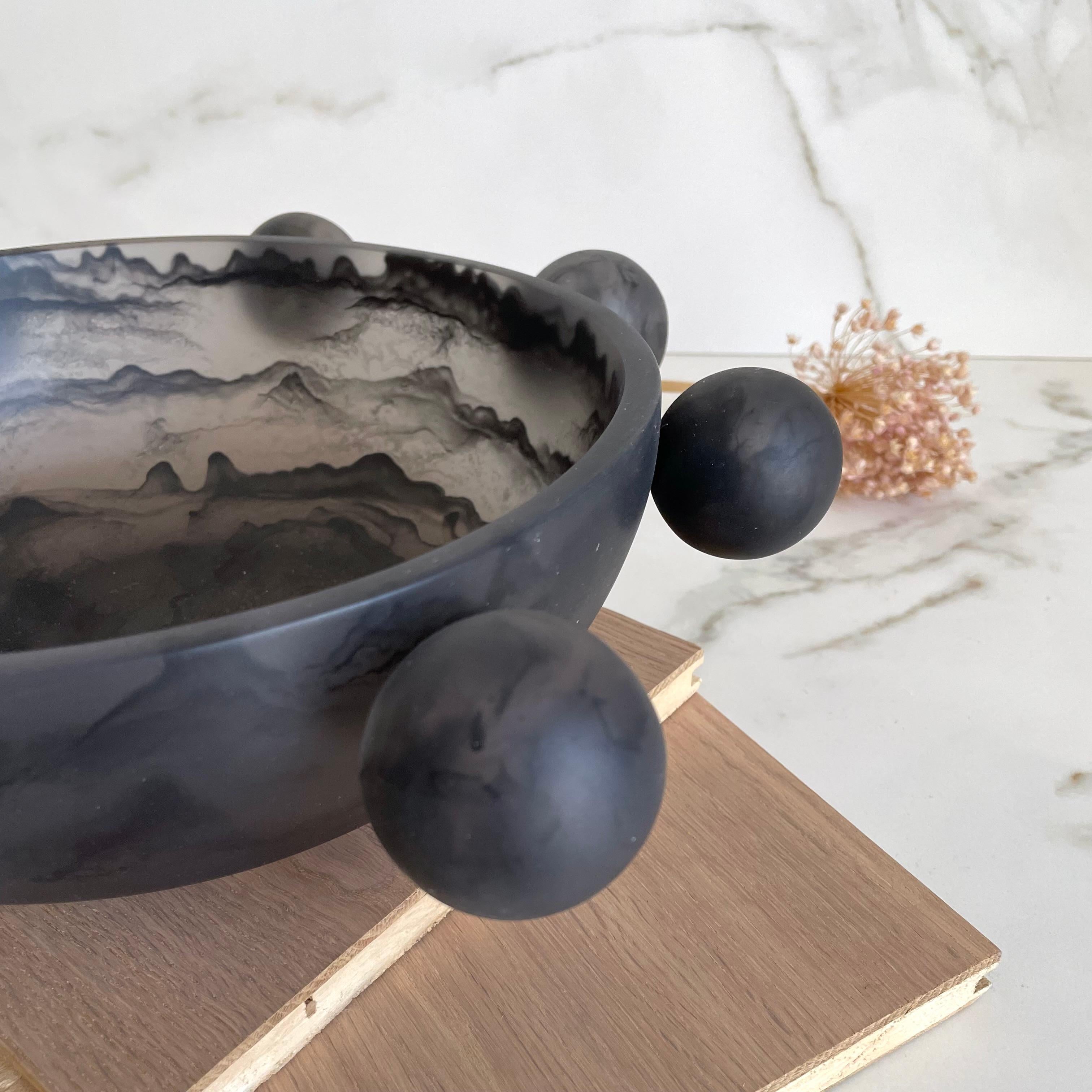 Modern Bubble Bowl in Marbled Smoke and Black Resin by Paola Valle For Sale