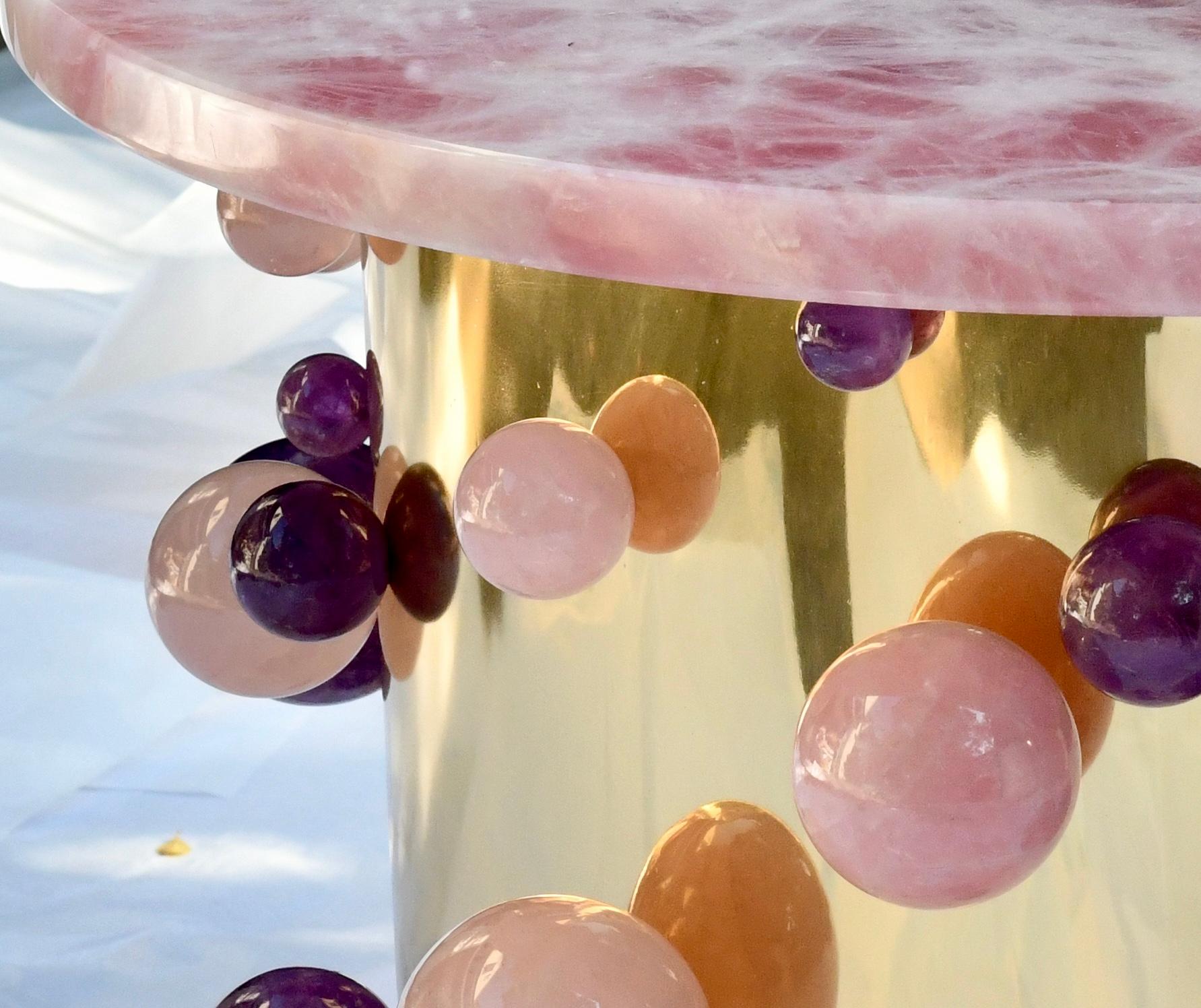 Table à cocktail en cristal de roche à bulles et fleurs de cerisier de Phoenix en vente 1