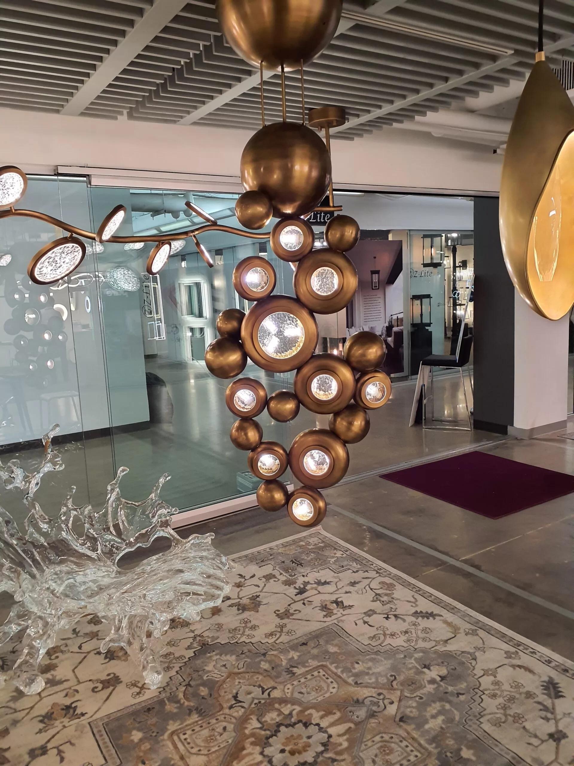 Bubble Collection Modern Brass and Glass Chandelier for Luxury Living Room In New Condition For Sale In Monroe, NY