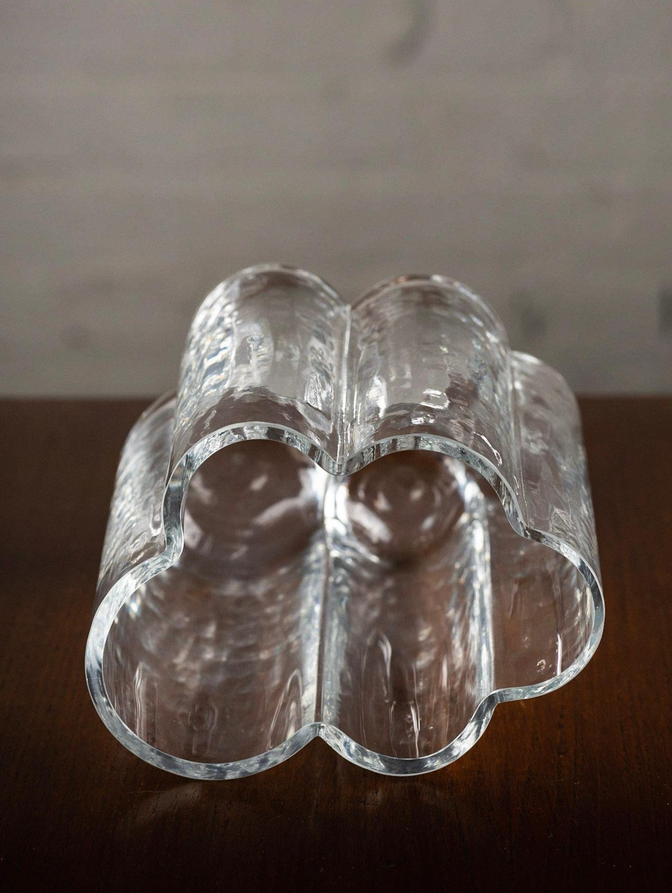 sea of sweden glass vase