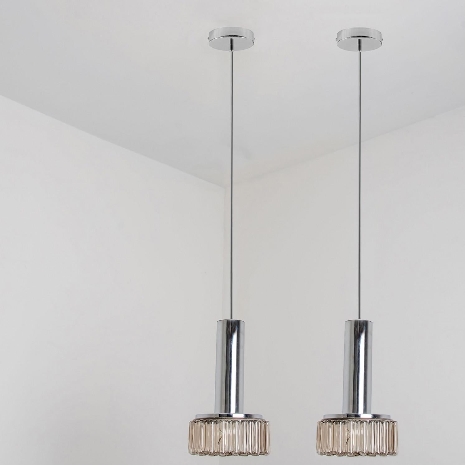 Altro Lampade a sospensione in vetro a bolle d'aria in argento e cromo di Staff Leuchten, anni '70 in vendita