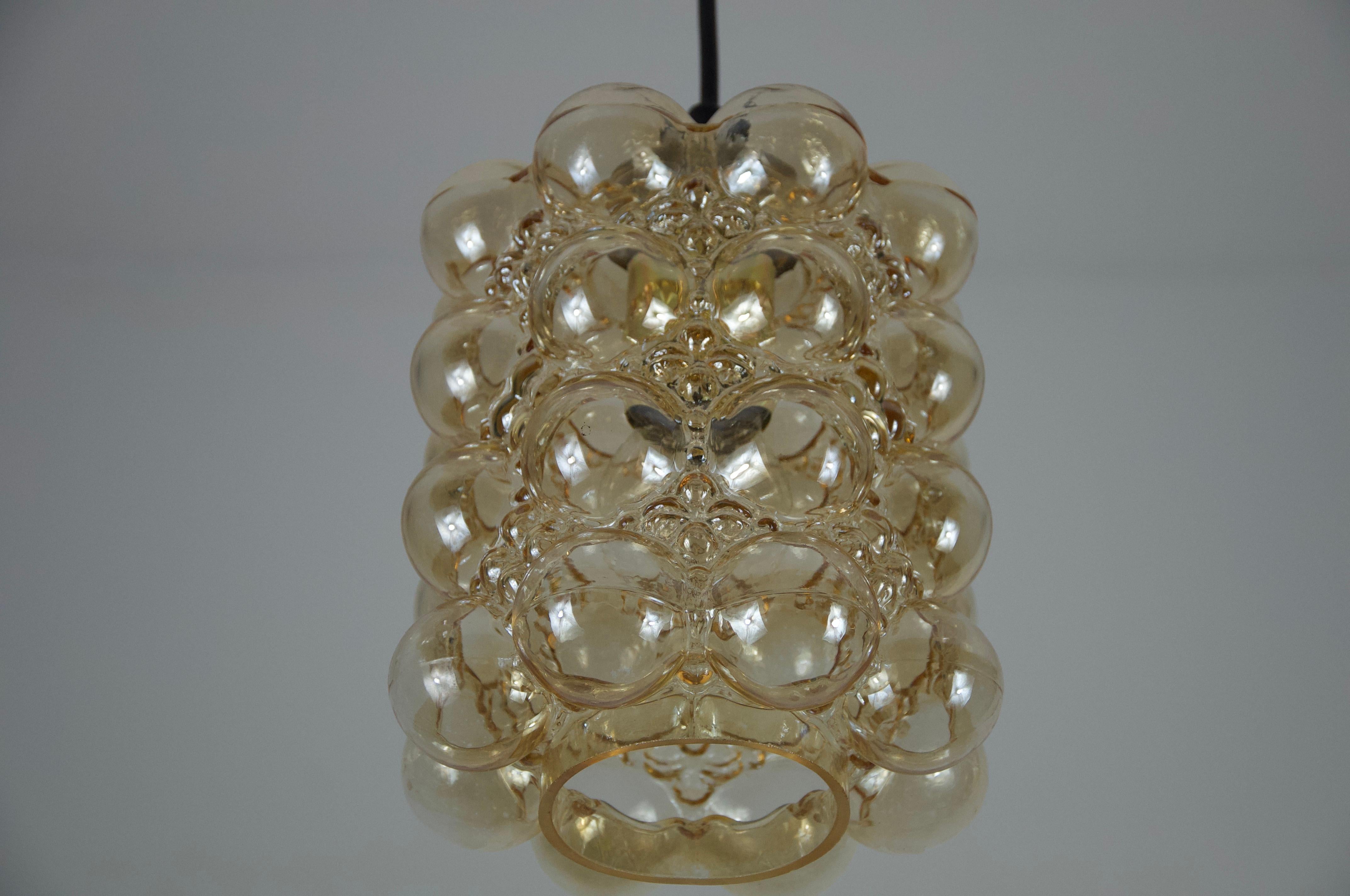 Vetro Lampada a sospensione in vetro a bolle di Helena Tynell per Glashütte Limburg, anni '60 in vendita