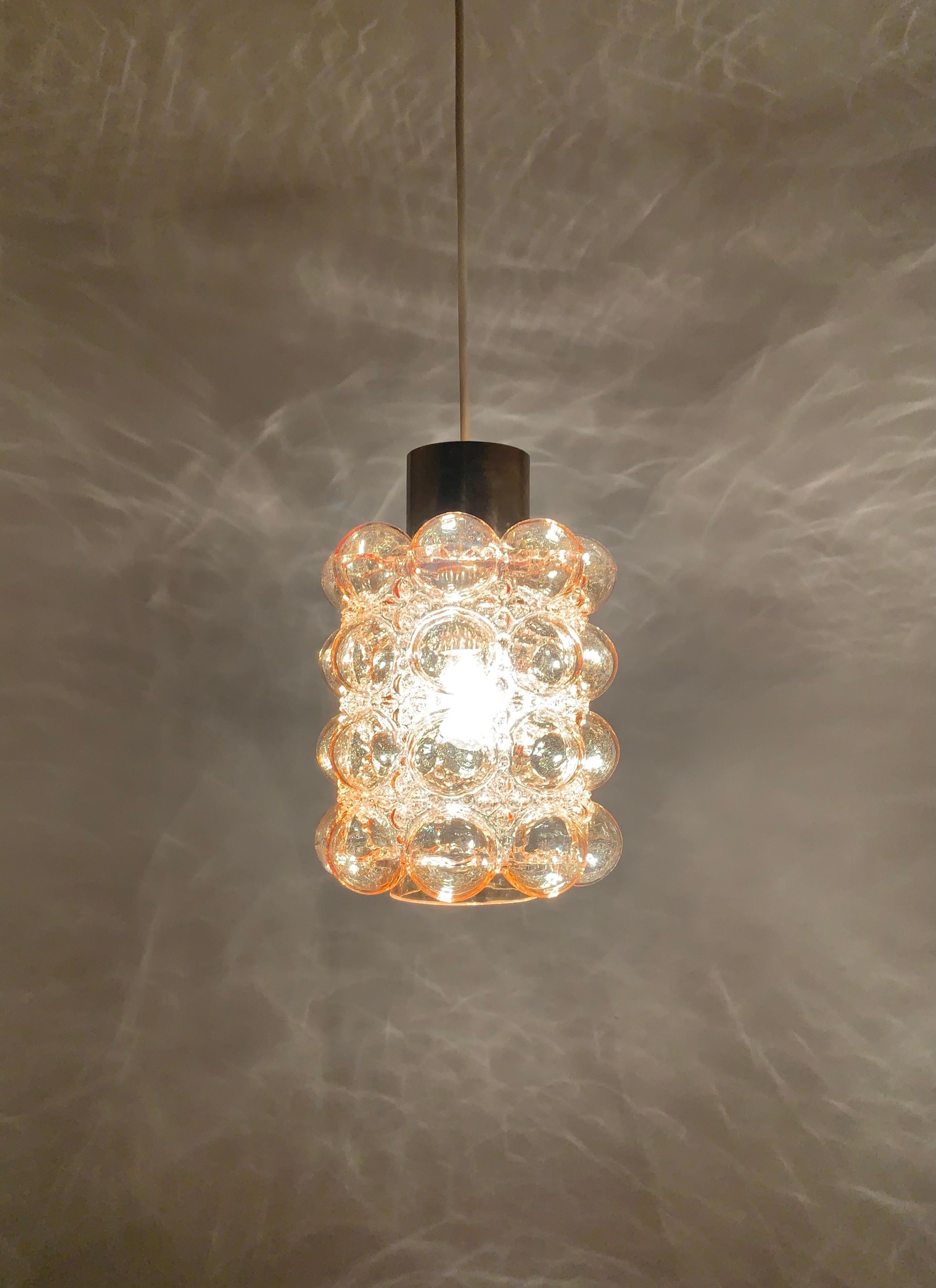 Lampe suspendue en verre bulle par Helena Tynell pour Glashütte Limburg en vente 2