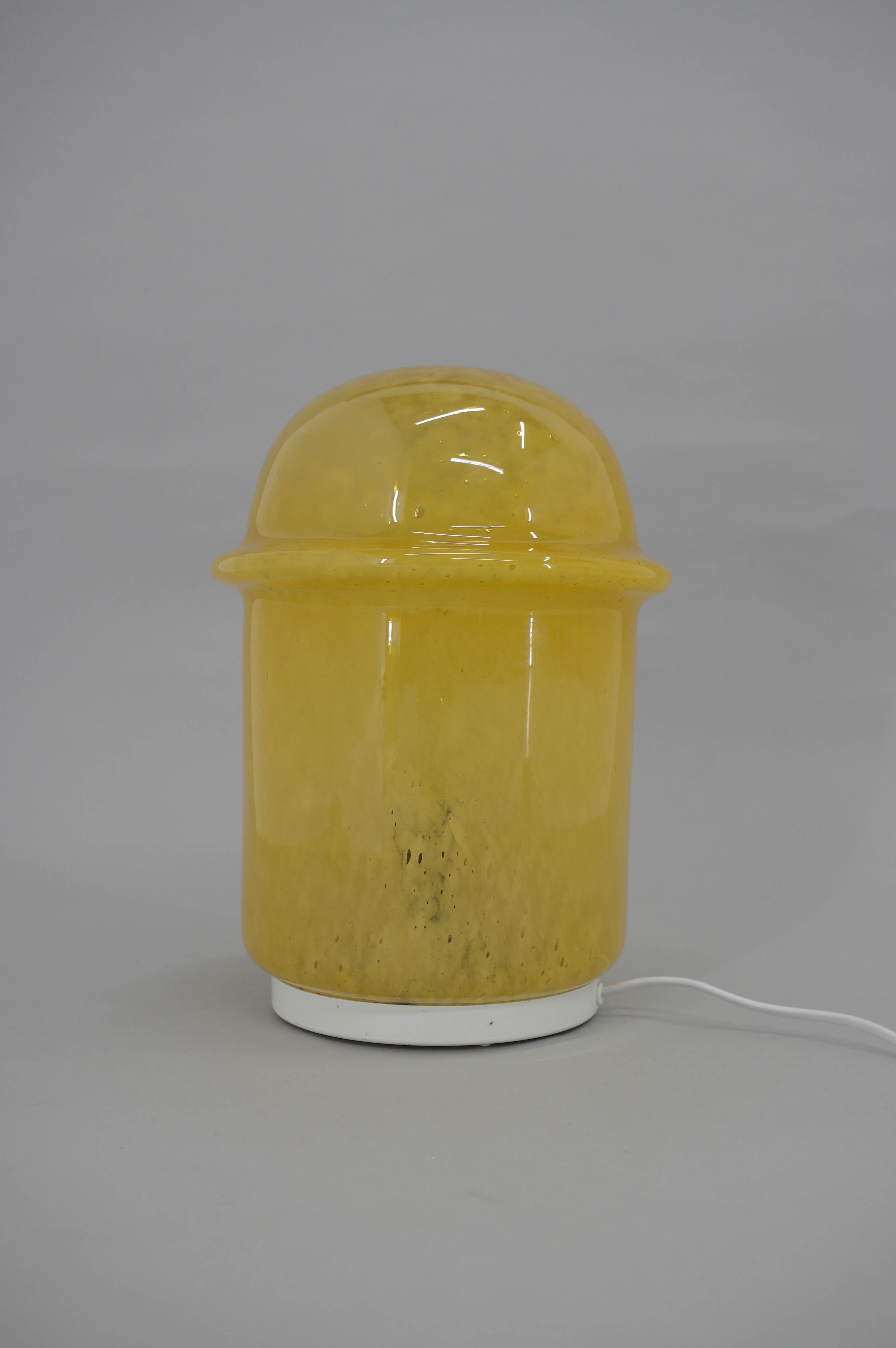 Space Age yellow glass table or floor lamp made in Czechoslovakia in 1970s. Perfect original condition.
1x75W, E25-E27 bulb
US plug adapter included